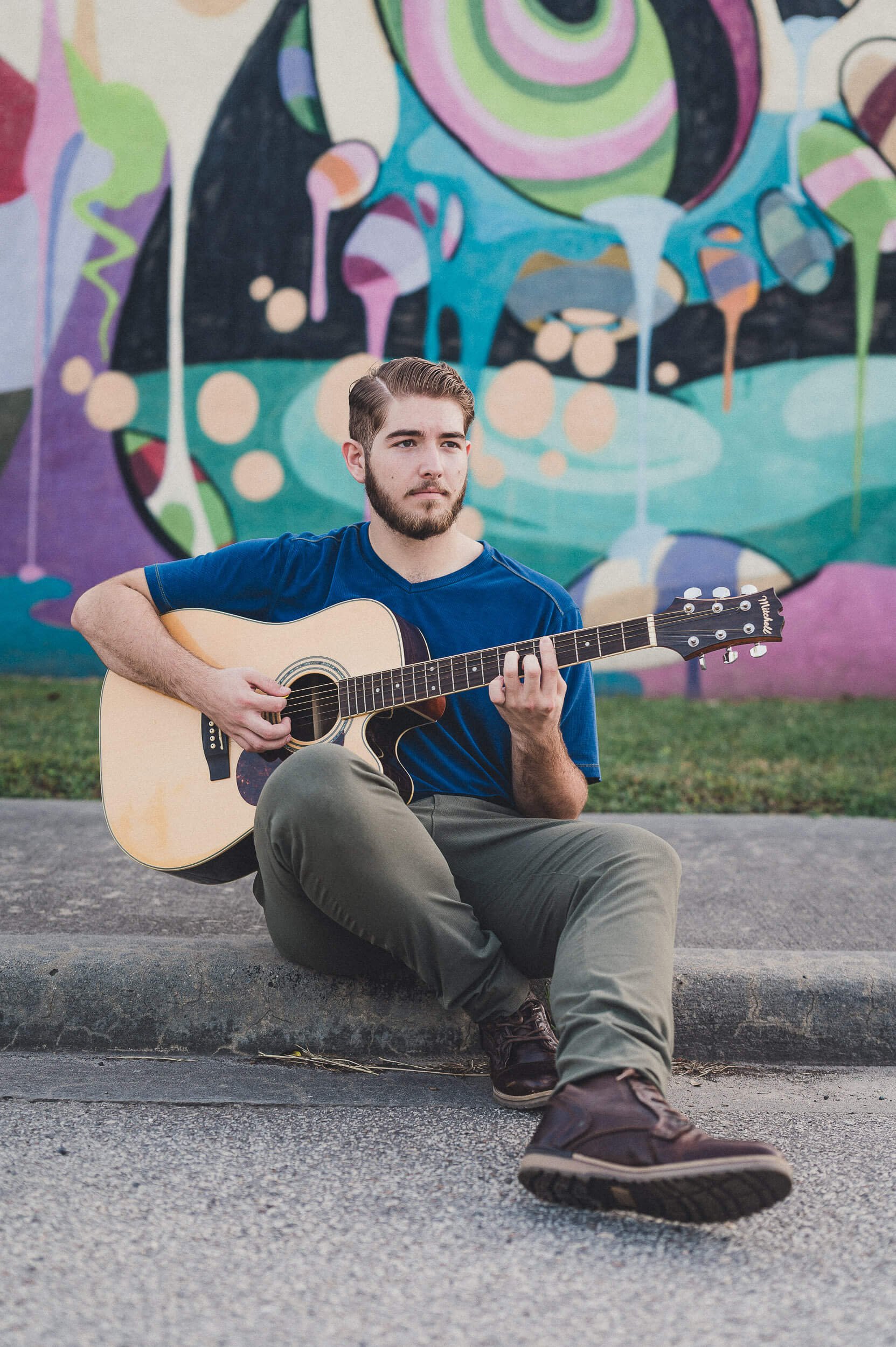 charleston-senior-portraits-boy-guitar-2.jpg