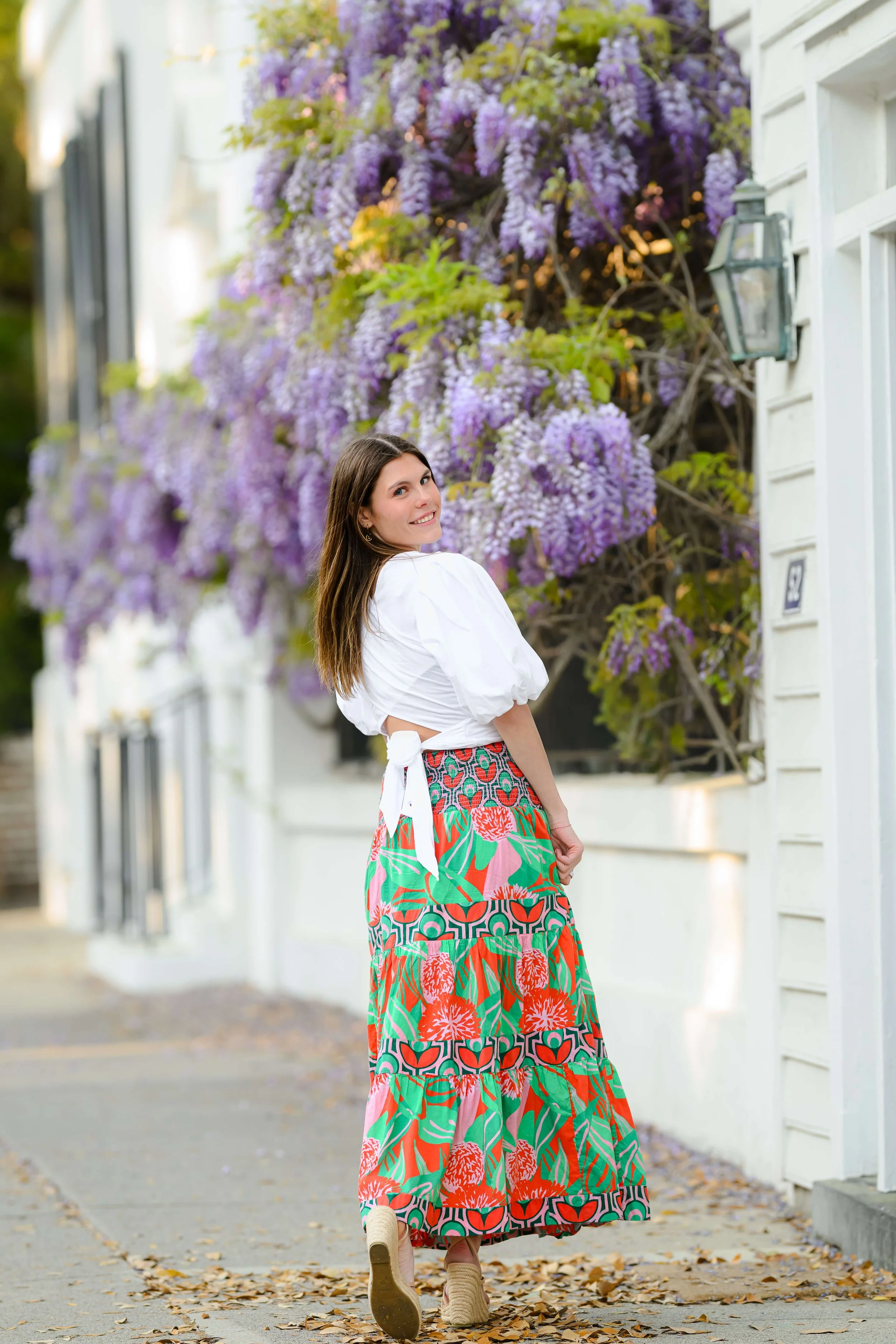 senior-session-charleston-wisteria-blooms-girl.jpg