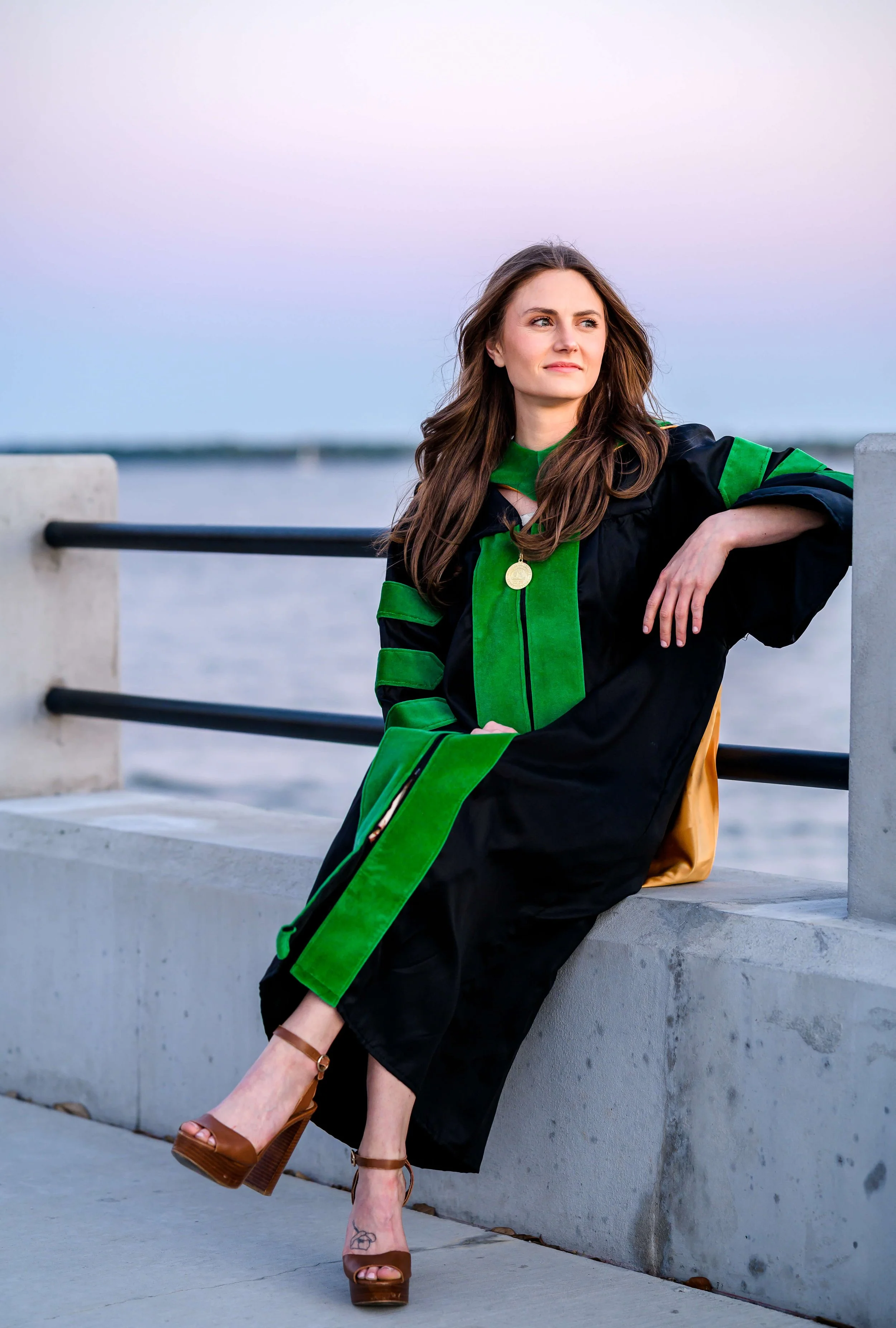 charleston-senior-portraits-charleton-harbor-21.jpg