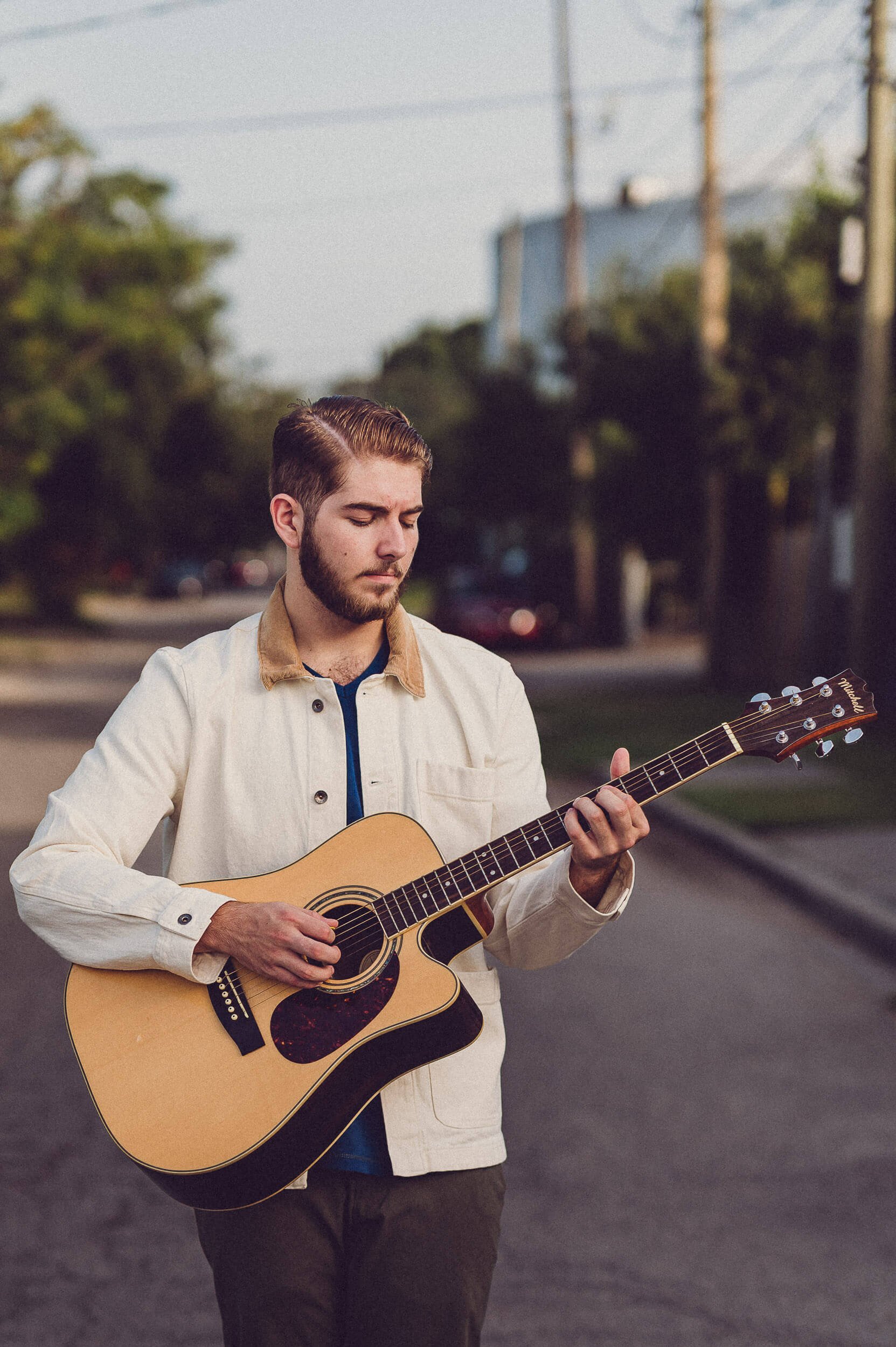 charleston-senior-portraits-boy-guitar-8.jpg