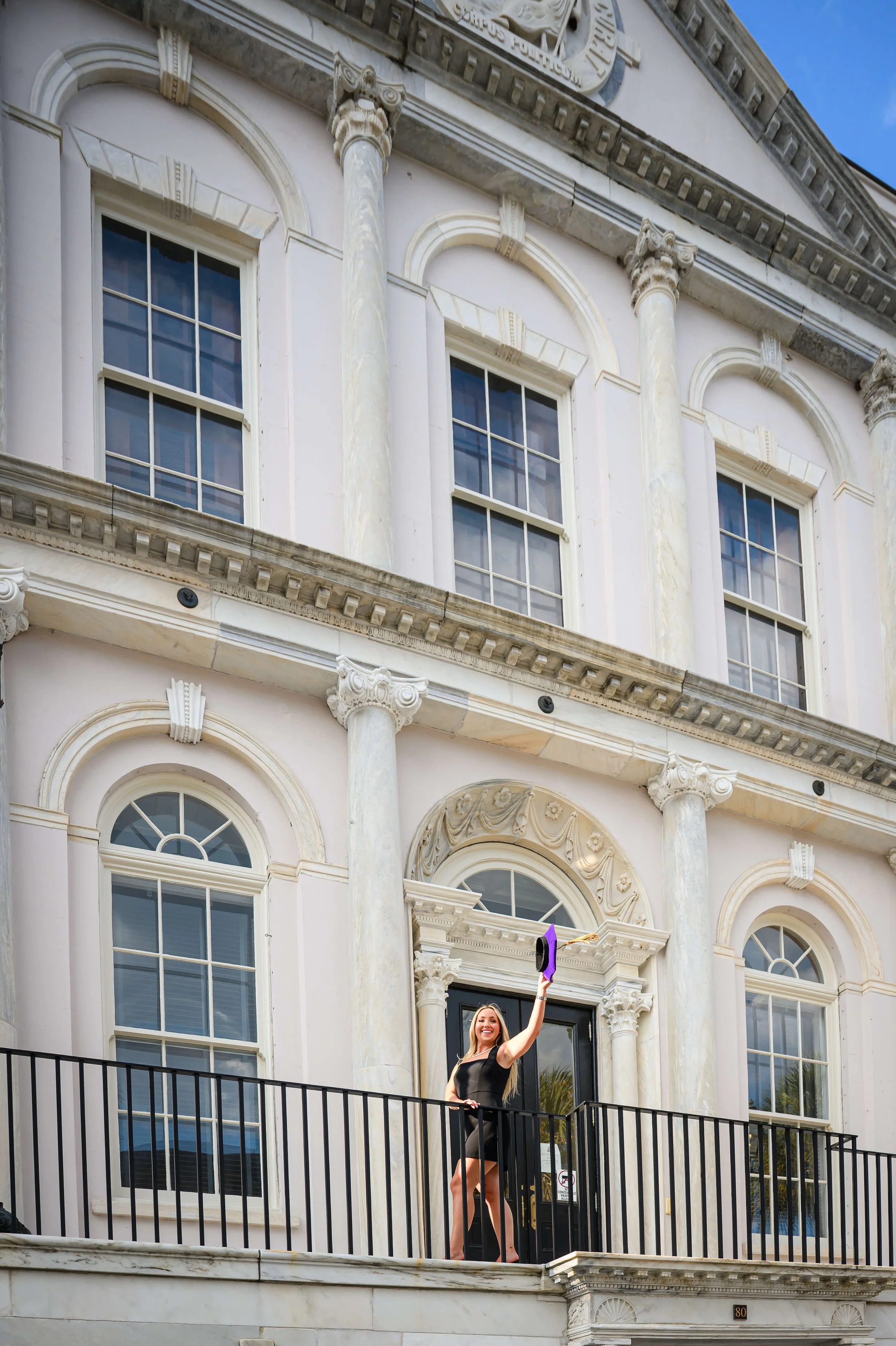 downtown-charleston-senior-portraits-historic-streets-53.jpg