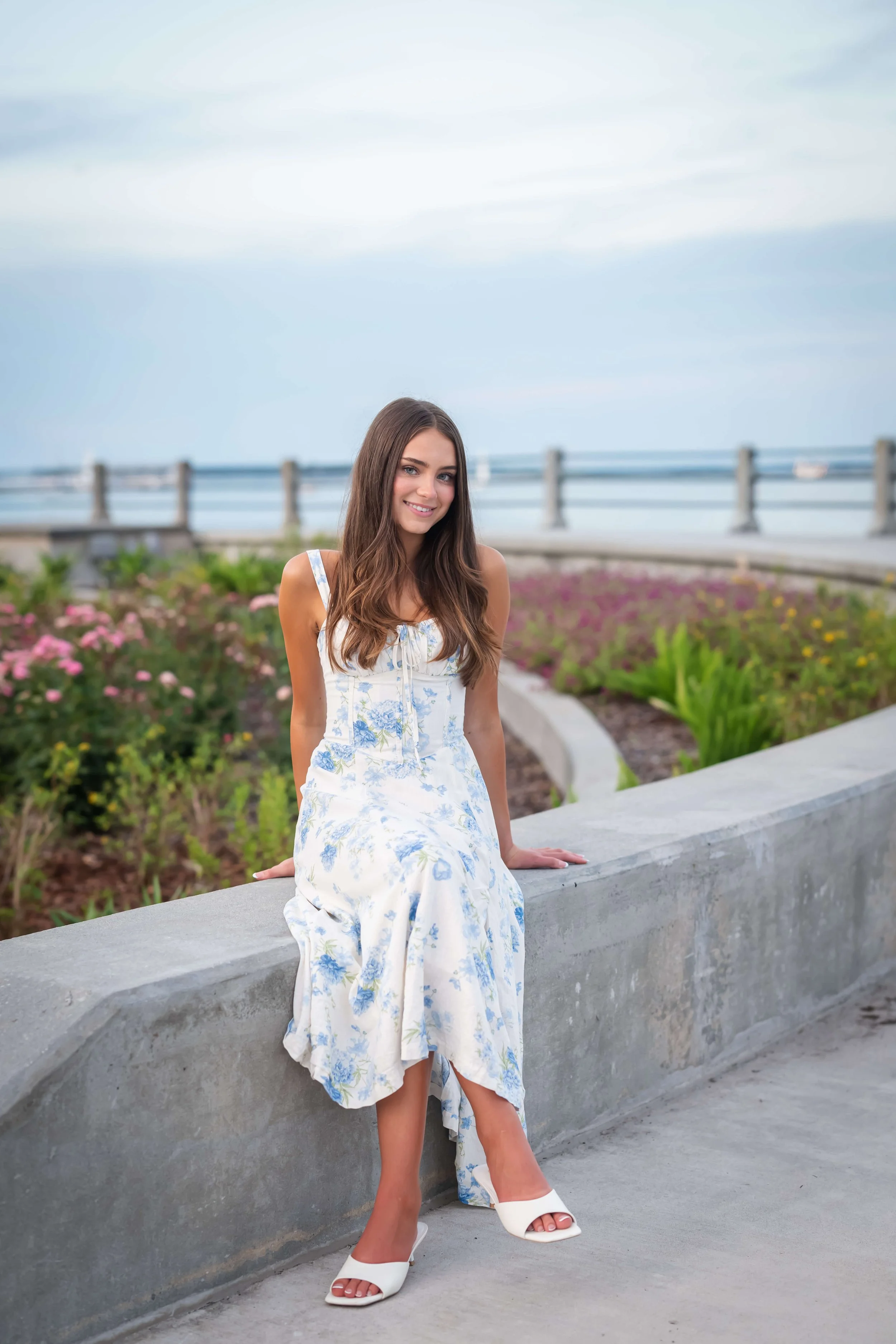 high-school-senior-photos-the-battery-promenade.jpg