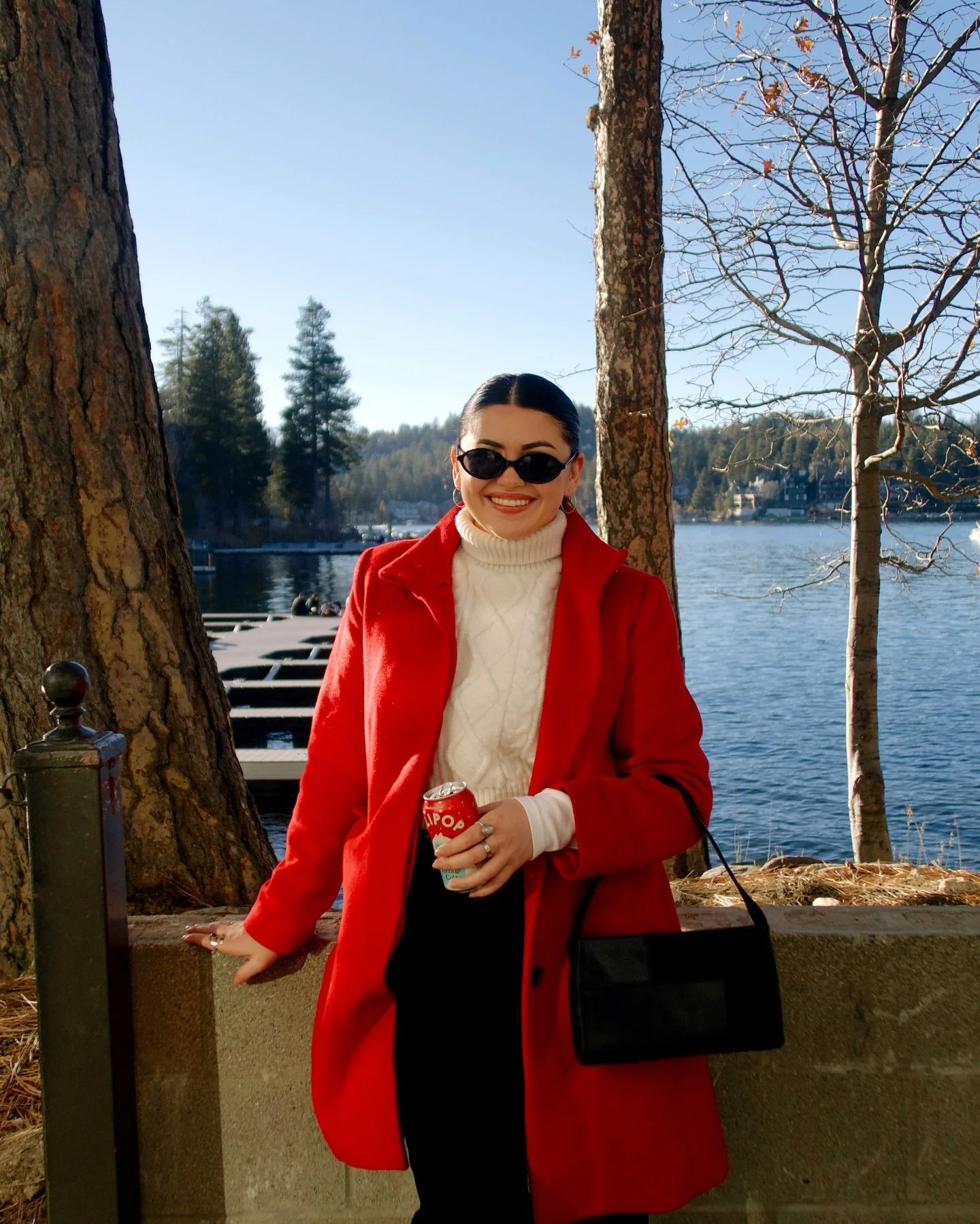 nothing like cracking open a cold one a perfectly crisp day

you already know I love having @drinkolipop stocked in the fridge year round but it&rsquo;s an extra must have during the holidays for the cute yeti cans and a little extra gut support🥤 us