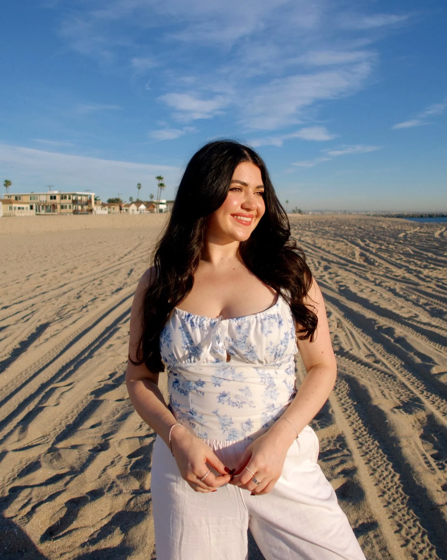 brb looking for dolphins 🐬💗🫧