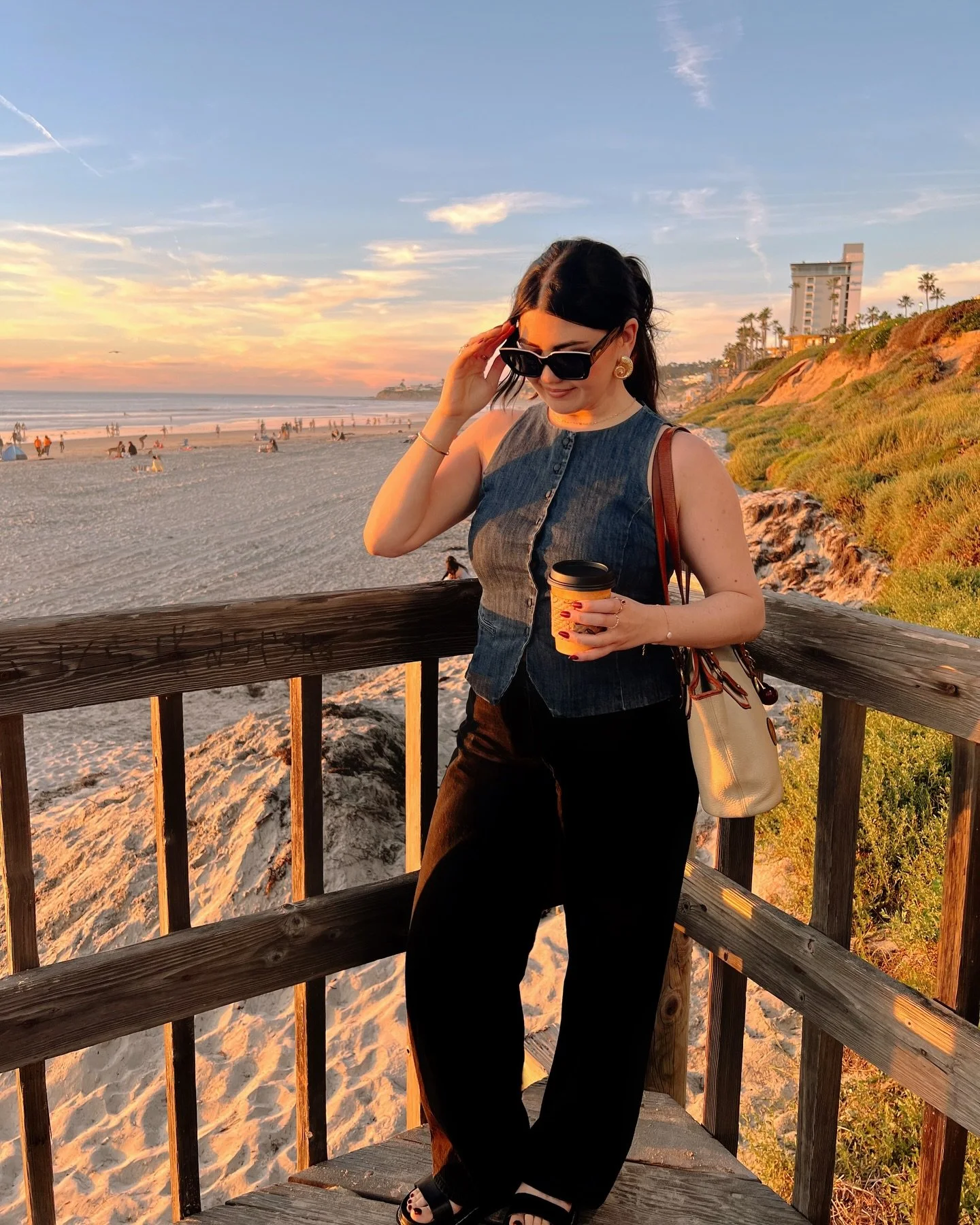 be back soon, SD 🌞💗🐚🌴

a day well spent: 
🎨&nbsp;getting my color analysis done by @_the.aesthetic.edit @_mik14 
🚘&nbsp;looking for parking 
🍴&nbsp;eating some fresh a$$ halibut @nicosfishmarket 
✨&nbsp;enjoying a glass of crisp sauv blanc @he