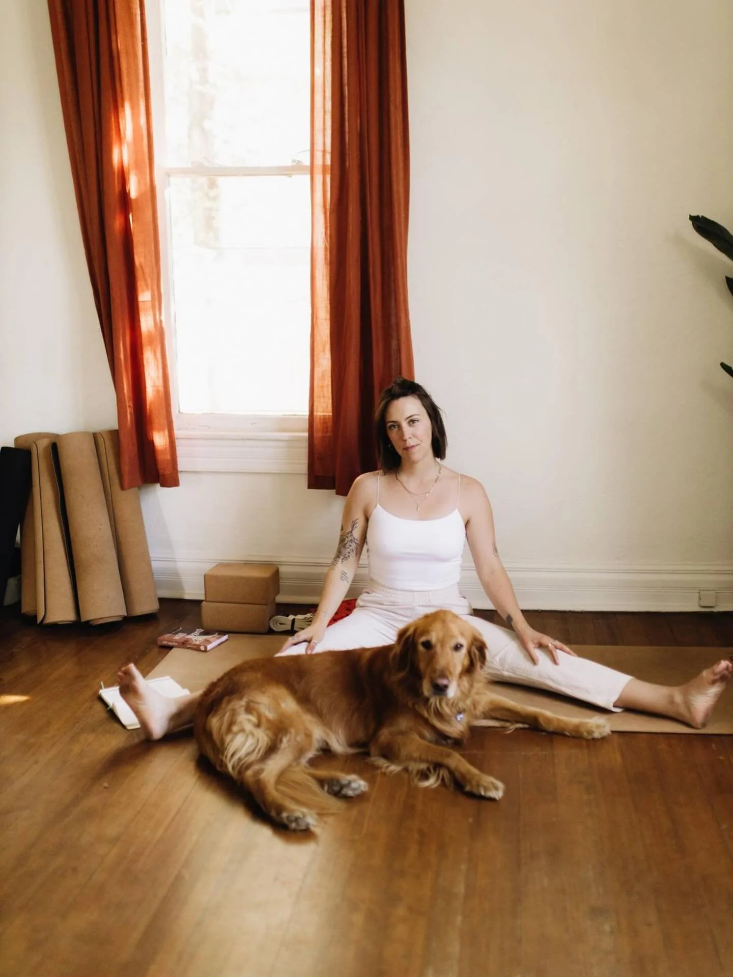 just a multi-faceted gorl &amp; her pup sending you holiday szn love 💌