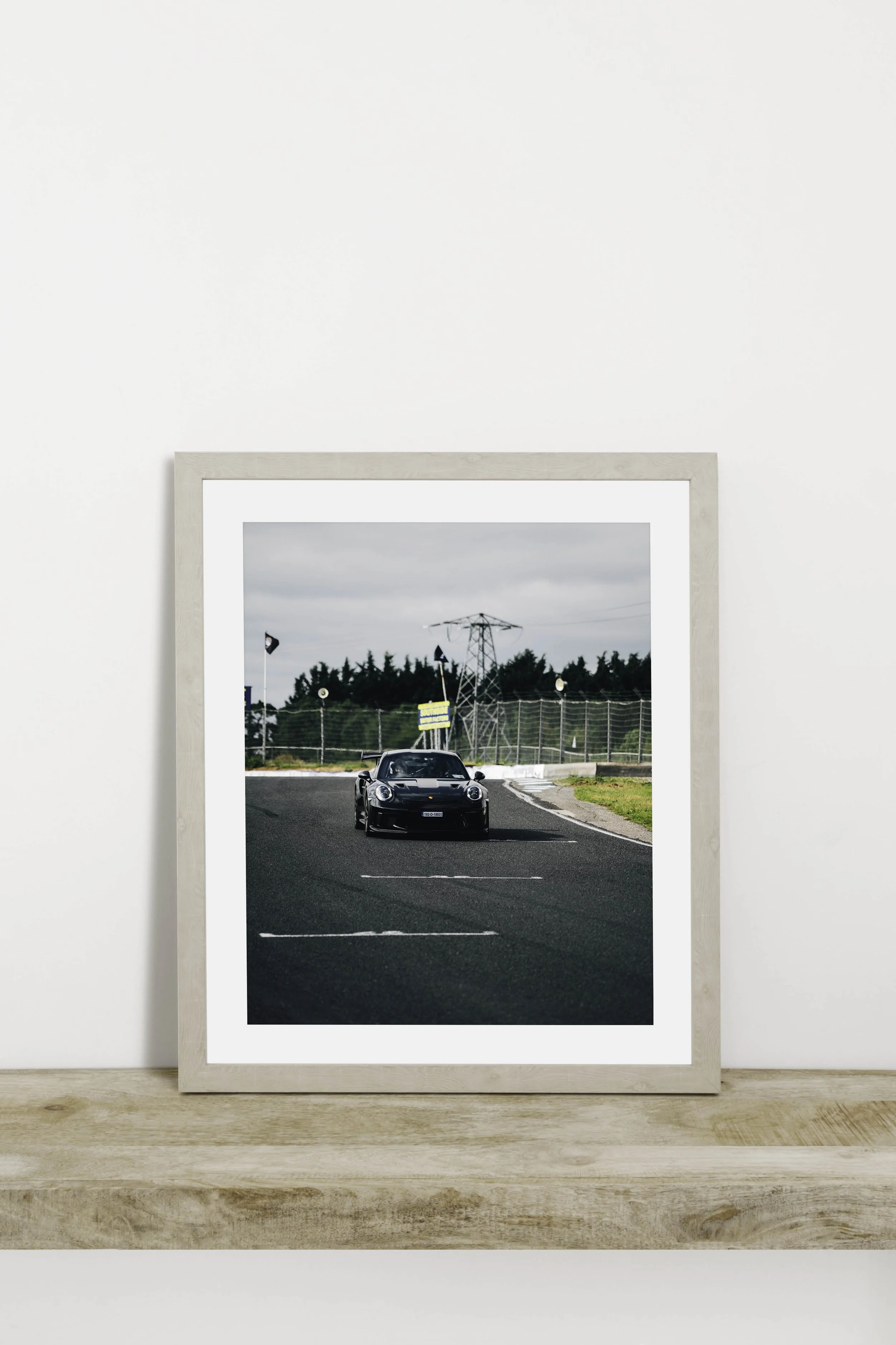 911 GT3RS frame.jpg