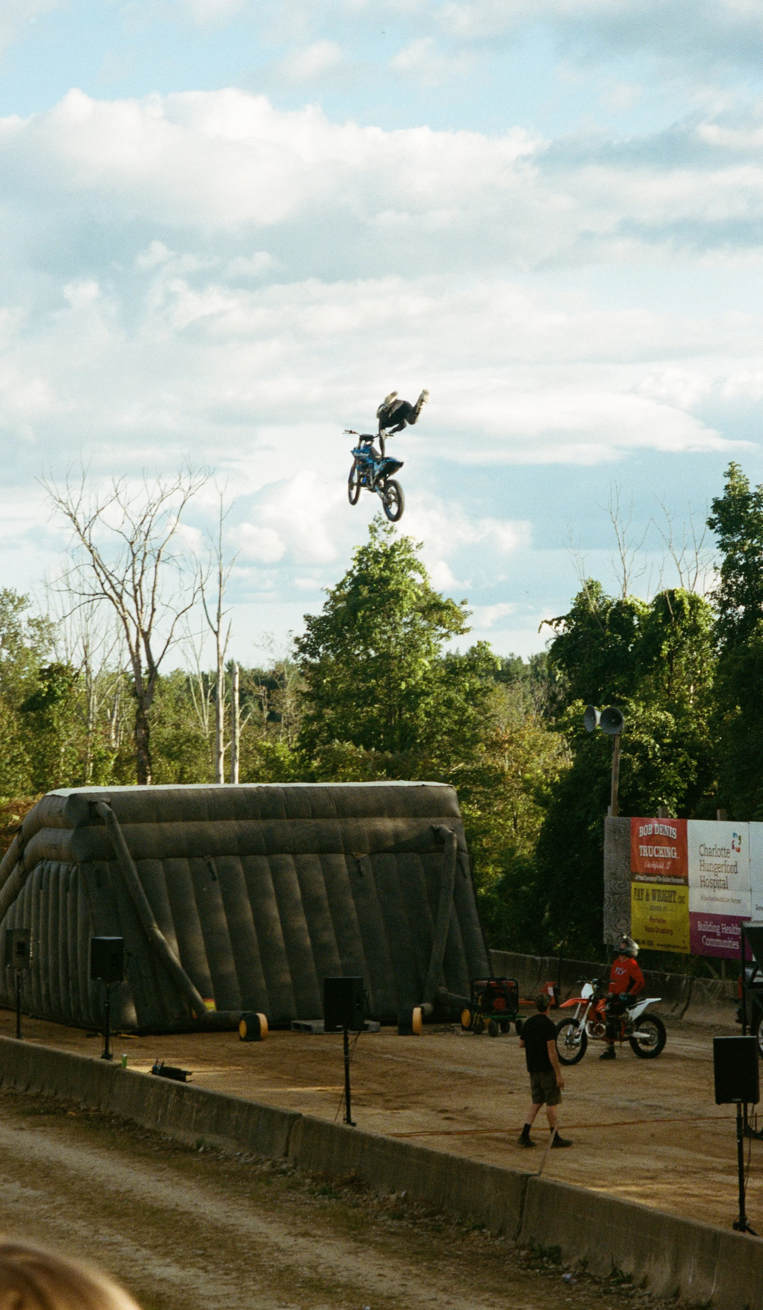 Fair.bmxbike.jump2.2025.jpg