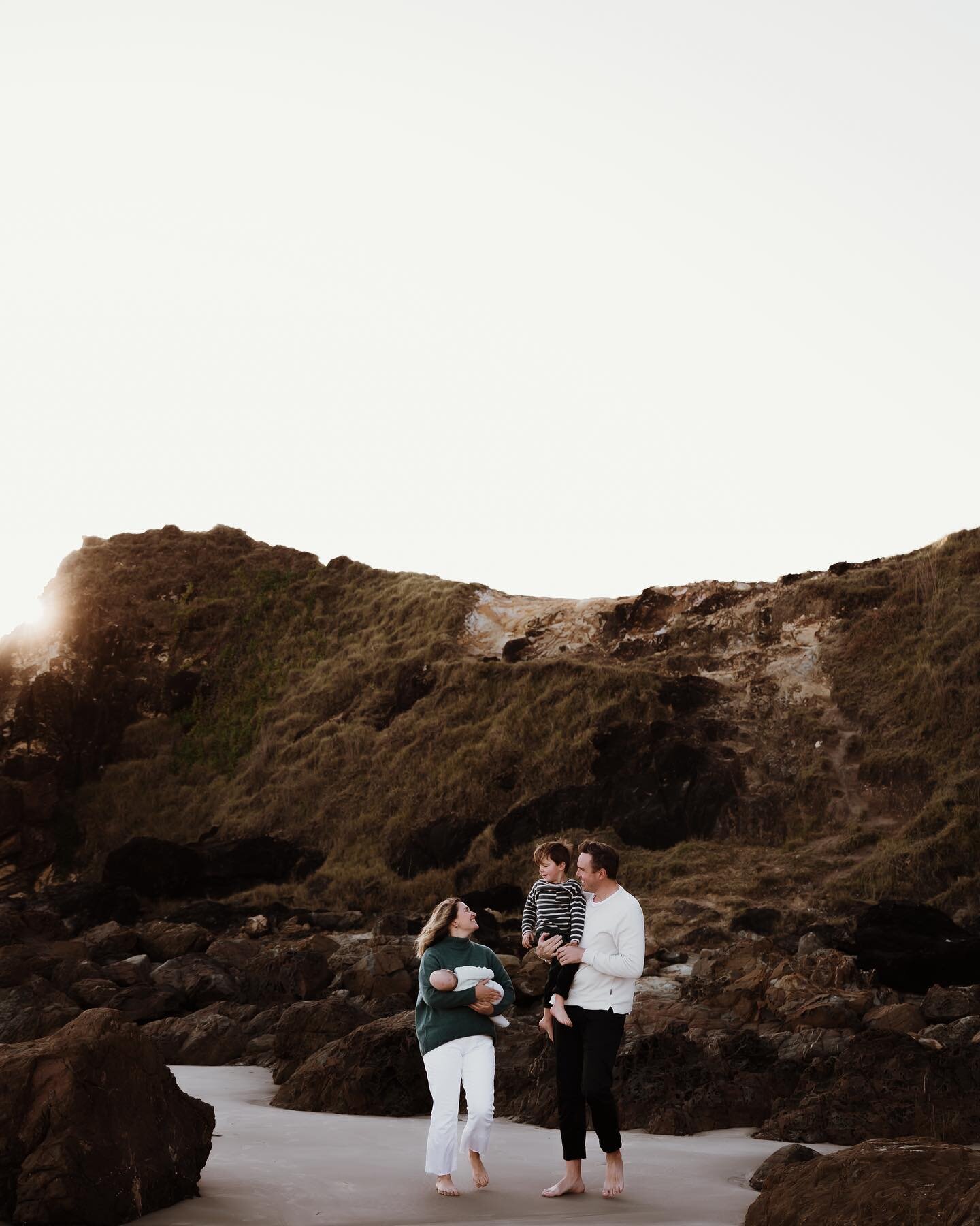 Adventure photoshoots are my absolute fav. We did not stand still once. Running around non stop, looking for rocks and watching the ocean for whales and the results of this are spectacular! Always worth the early alarm I promise