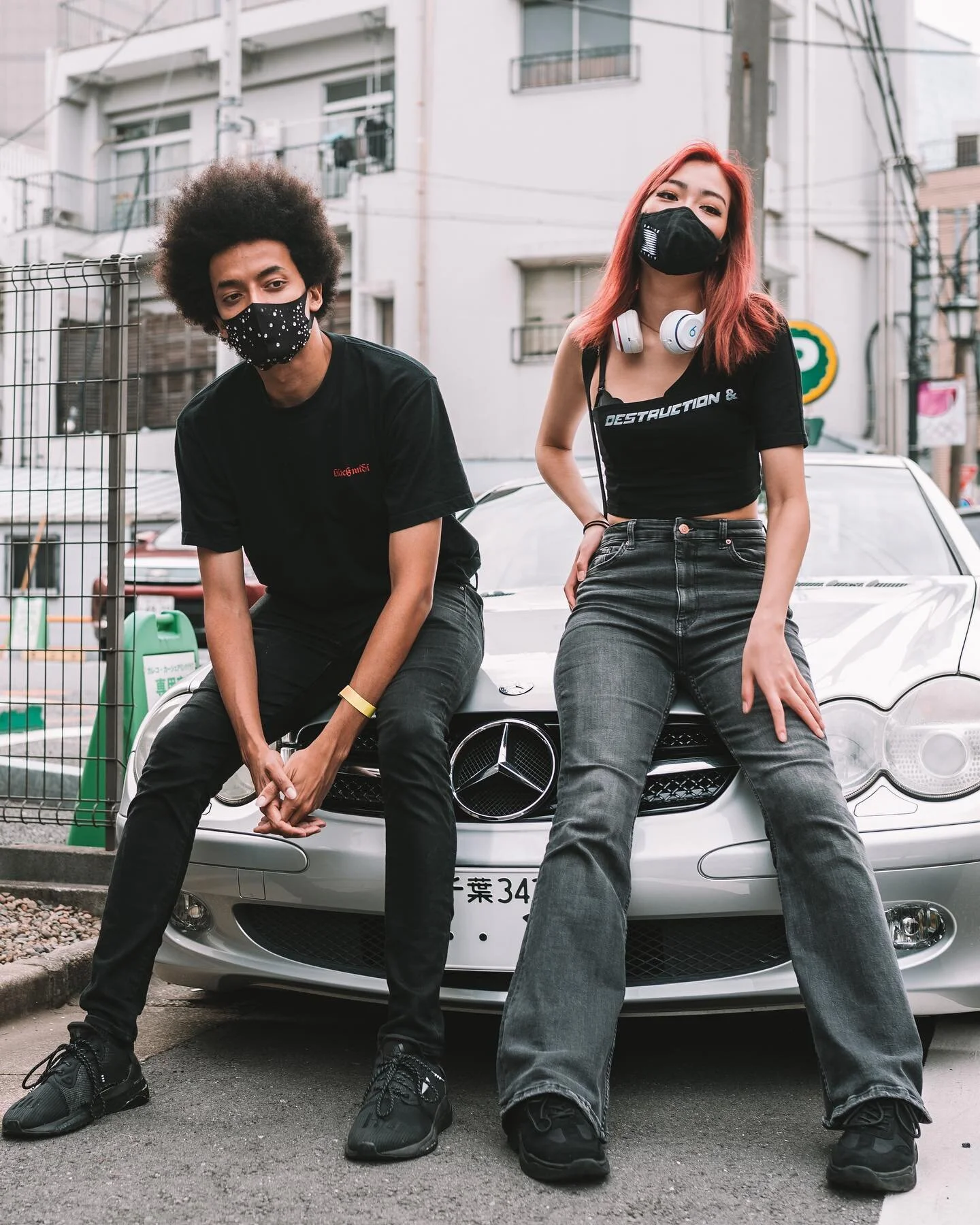 ROSES &amp; CASTLES 2🌹🏰
An event by the Tokyo All stars. 
Inspiration Cult Bar &amp; Gallery, Shibuya. 
Tokyo, Japan.
August, 21st, 2021.

PHOTOGRAPHER: Satoshi.
🌹🌹🌹🌹🌹🌹🌹🌹🌹🌹🌹🌹🌹🌹🌹

#rosesandcastles #newevent #creatives #music #art #pho