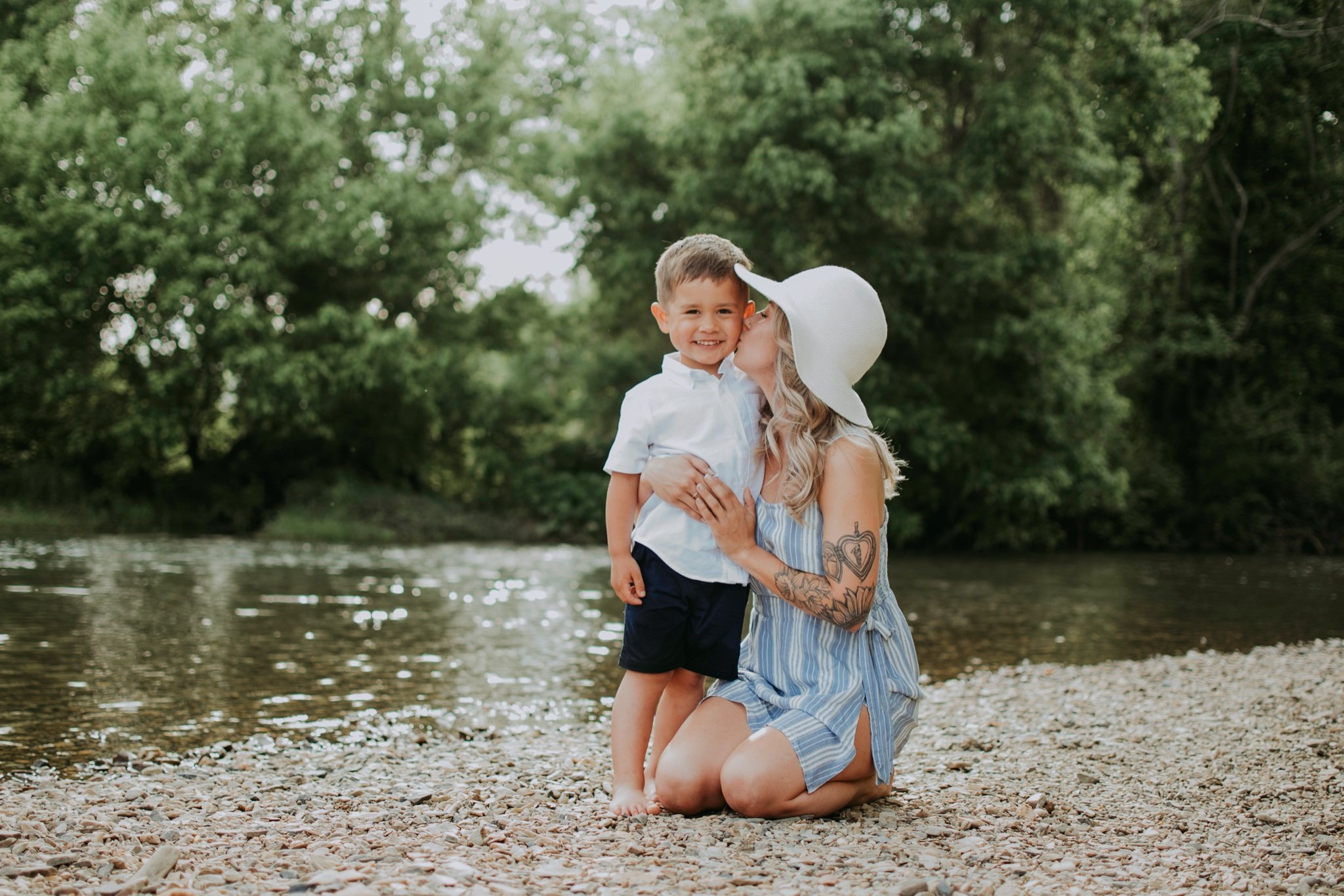 Mommy and Me, Creek Session, Mommy & Me