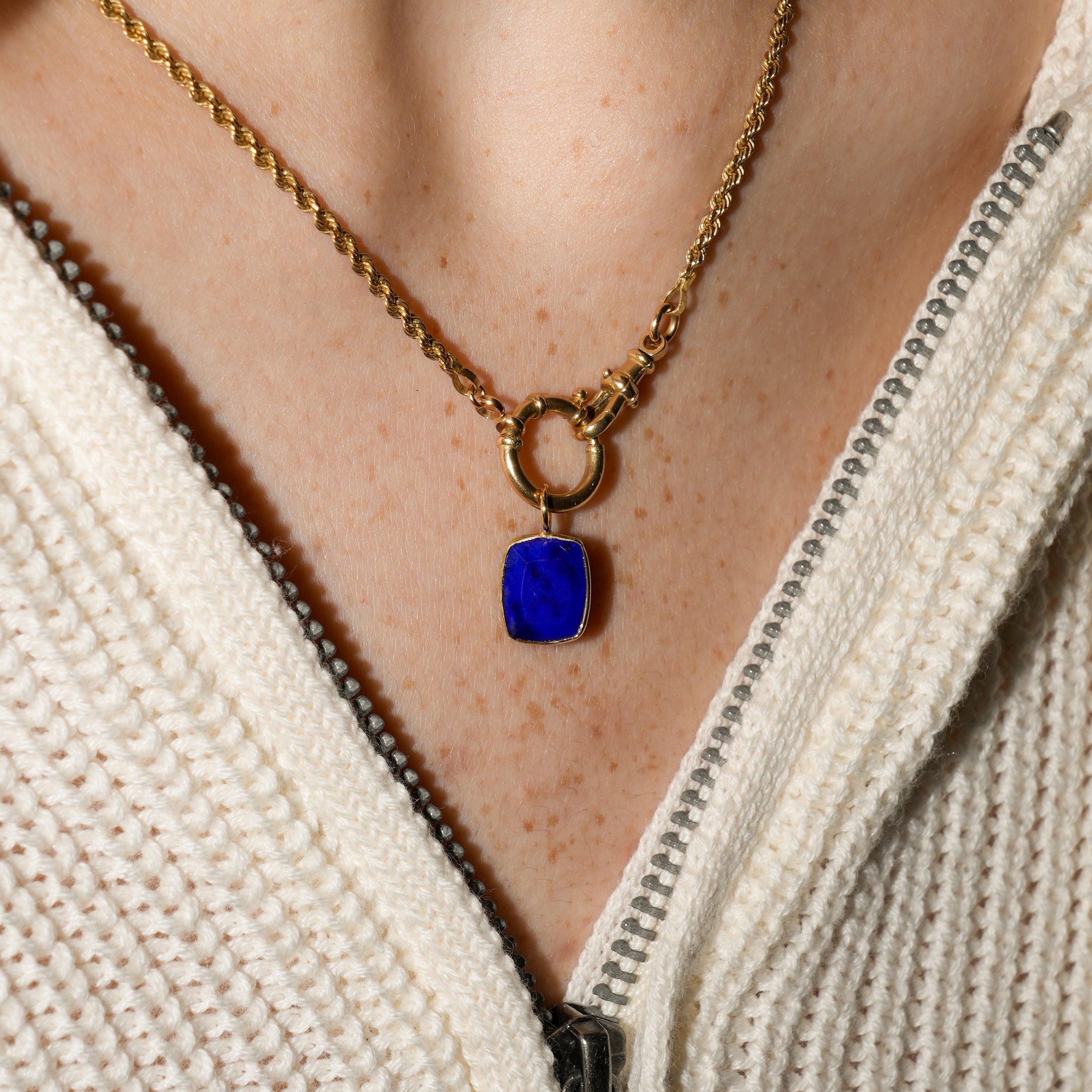 1068_Lapis_14ky_neck_05-6-2025 1.jpg