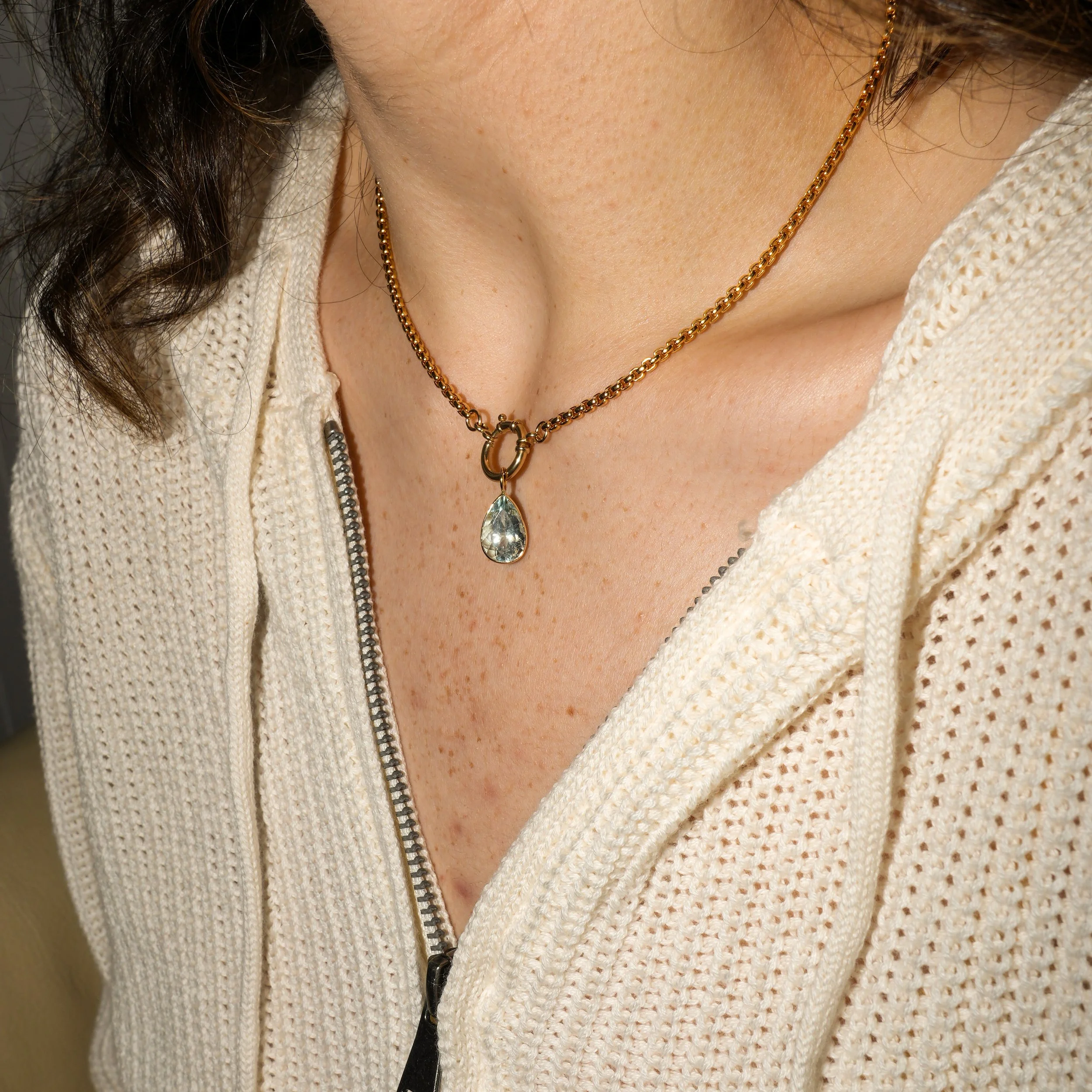 1348_Aquamarine_14ky_neck_05-6-2025 2.jpg