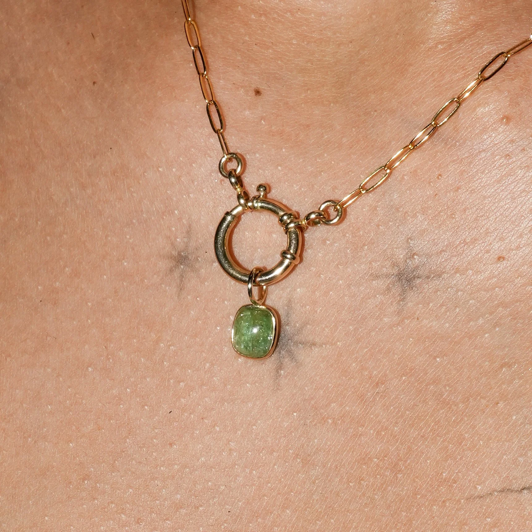 351_Tsavorite_14ky_neck_08-31-2025 3.jpg