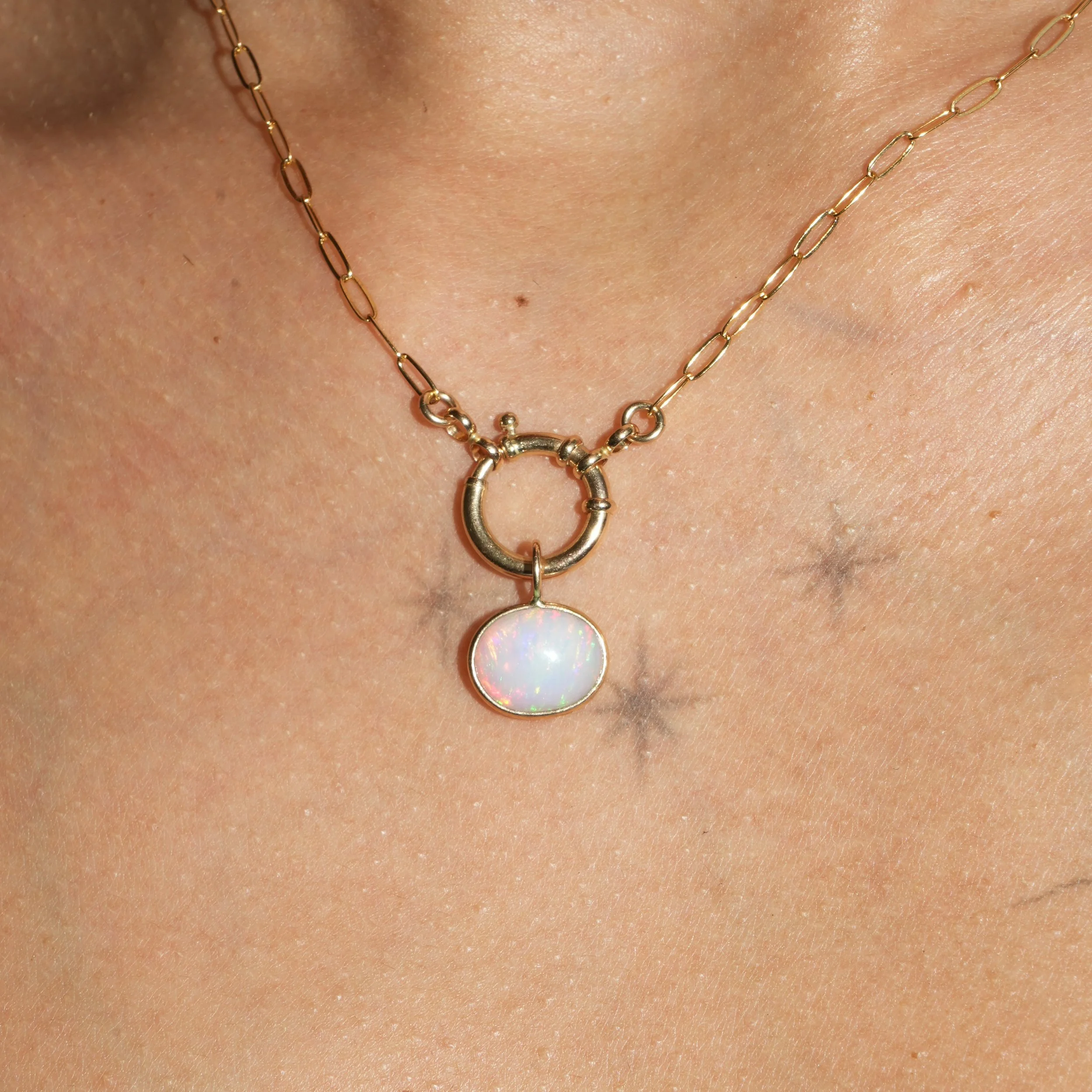 124_Opal_14ky_neck_08-31-2025 1.jpg