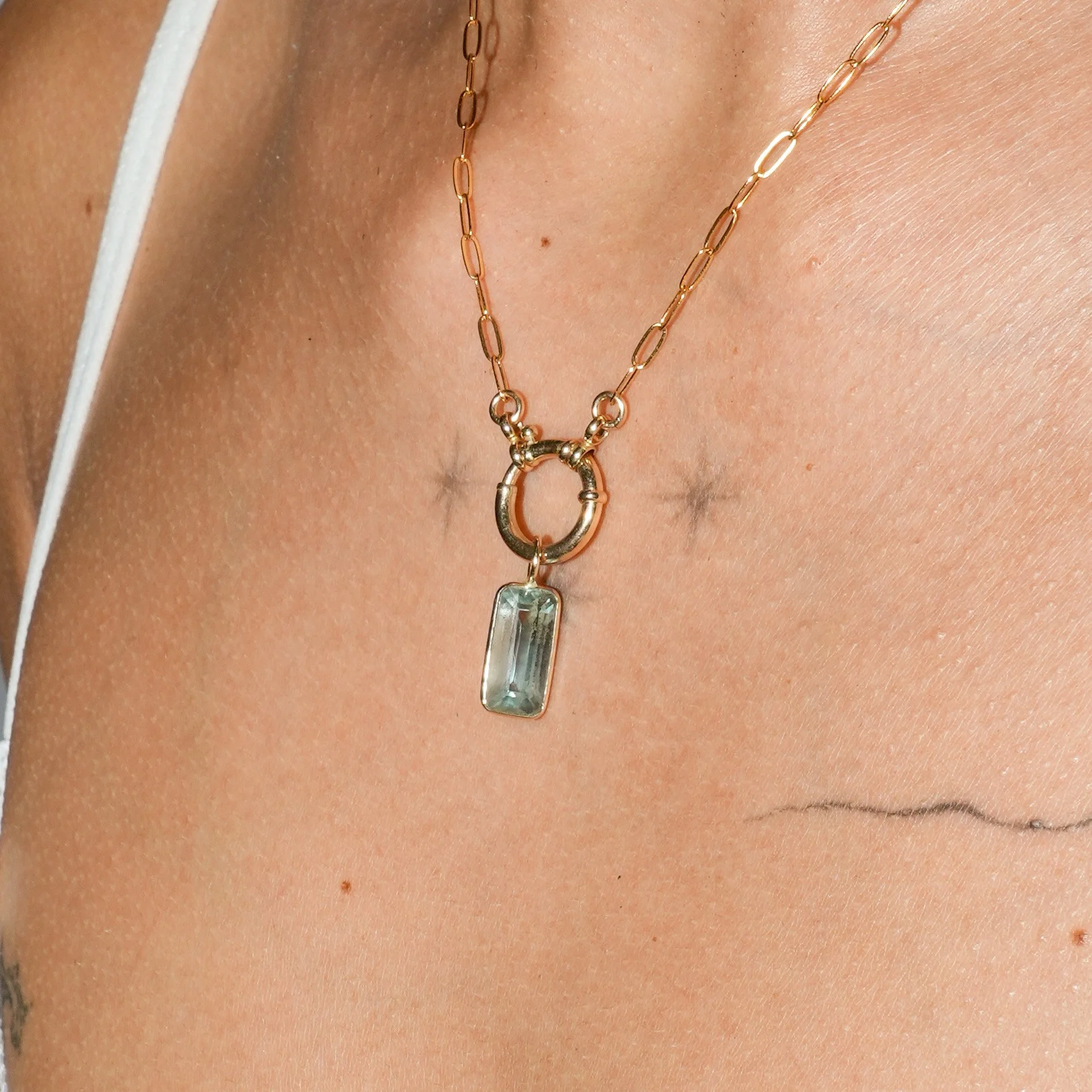 1351_Aquamarine_14ky_neck_08-31-2025 2.jpg