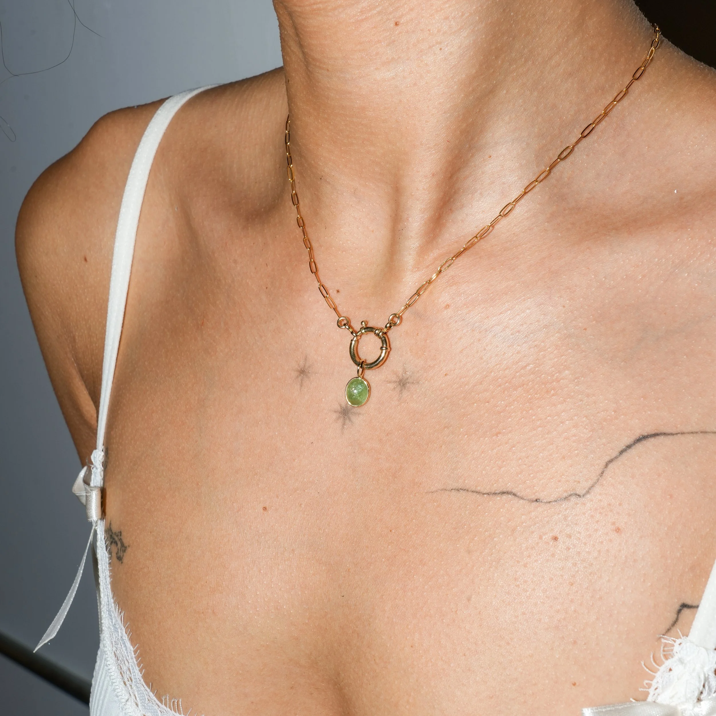 363_Tsavorite_14ky_neck_08-31-2025 3.jpg