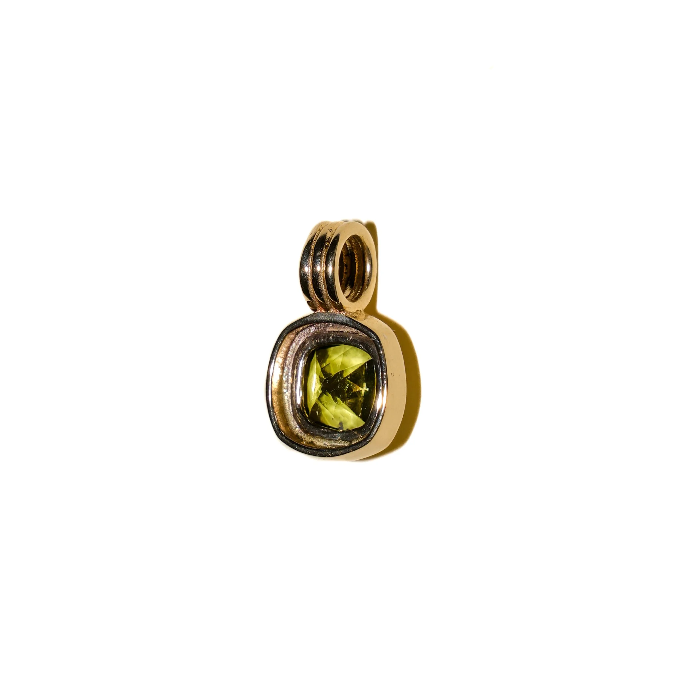 1967_Green Tourmaline_14ky_flat_09-21-2025 1.jpg