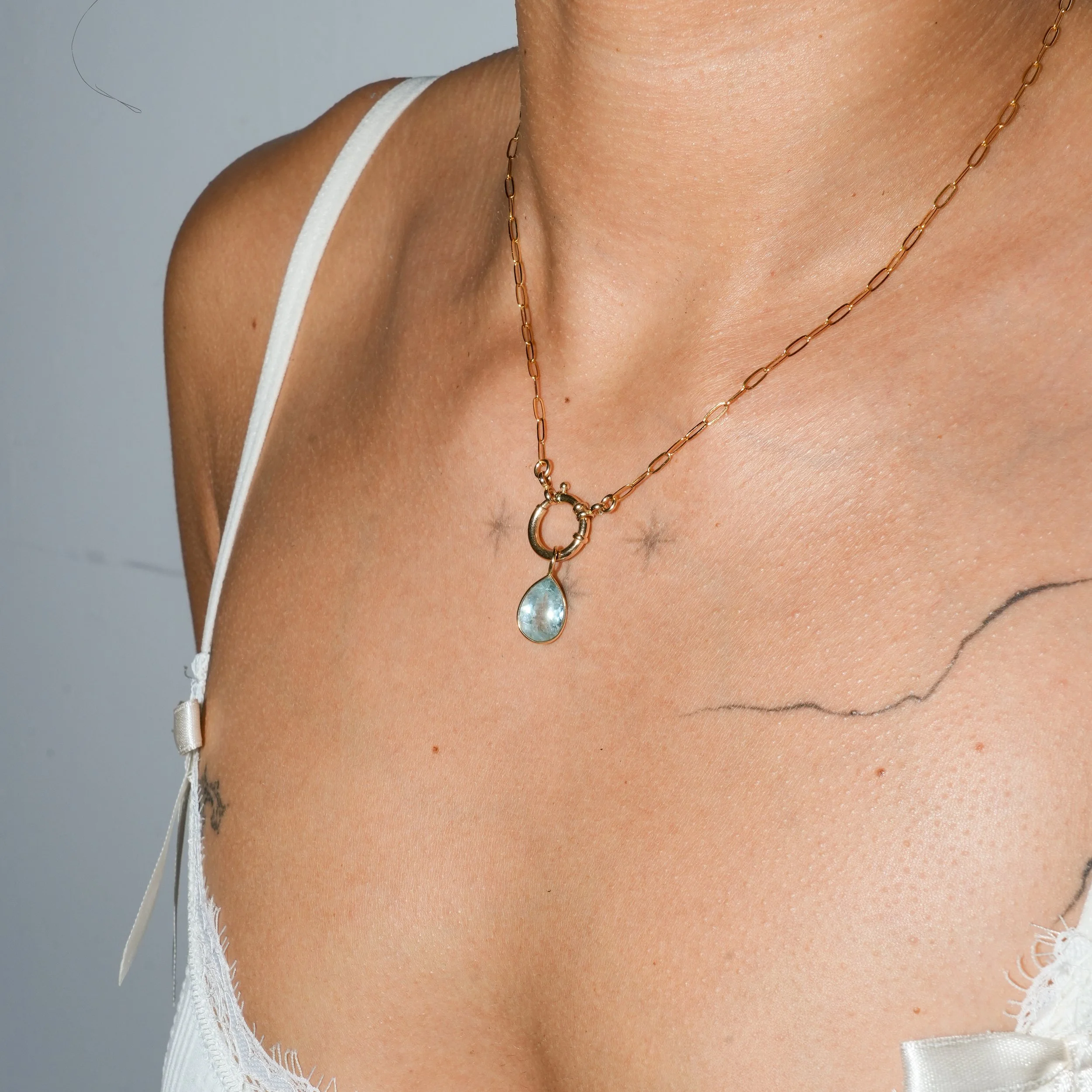 1376_Aquamarine_14ky_neck_08-31-2025 2.jpg