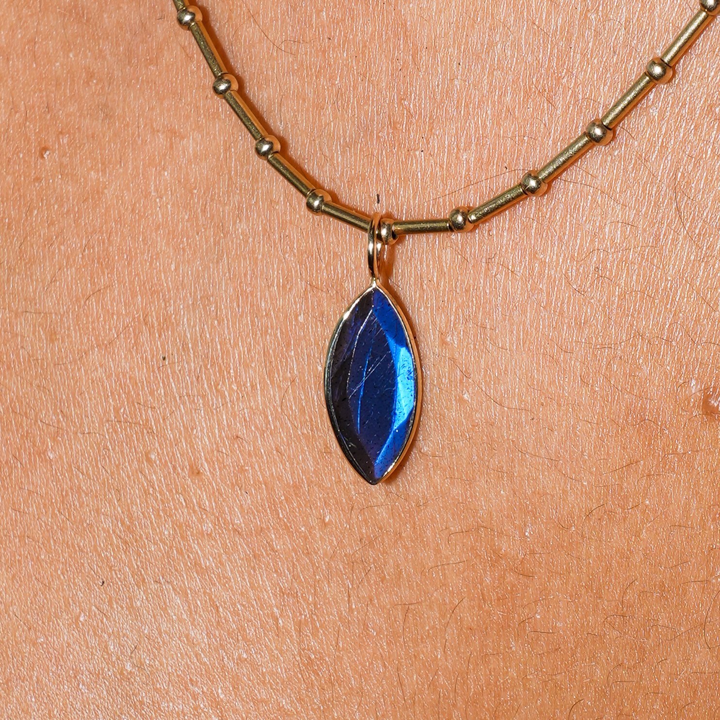 64_Labradorite_14ky_neck_06-18-2025 1.jpg