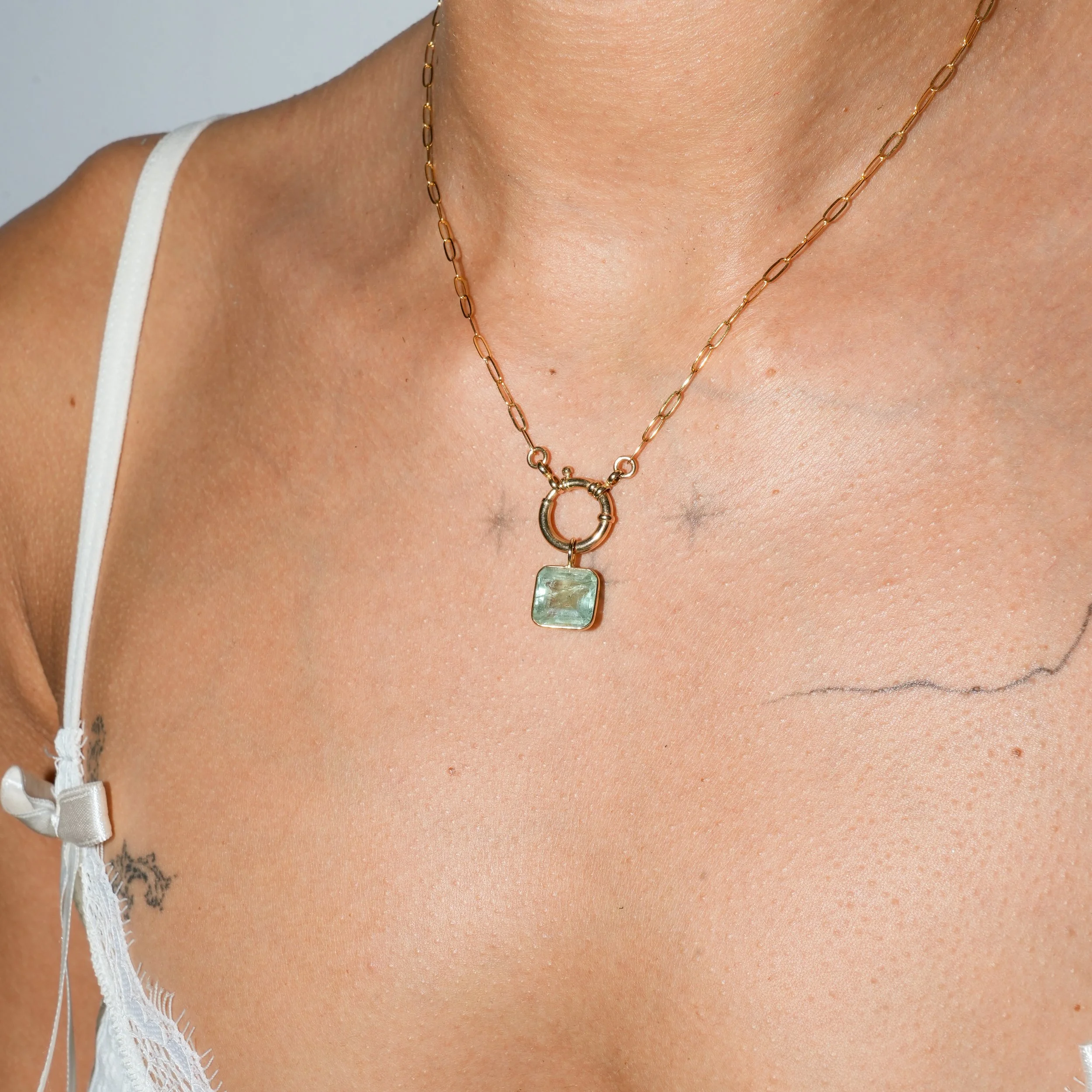 1347_Aquamarine_14ky_neck_08-31-2025 2.jpg