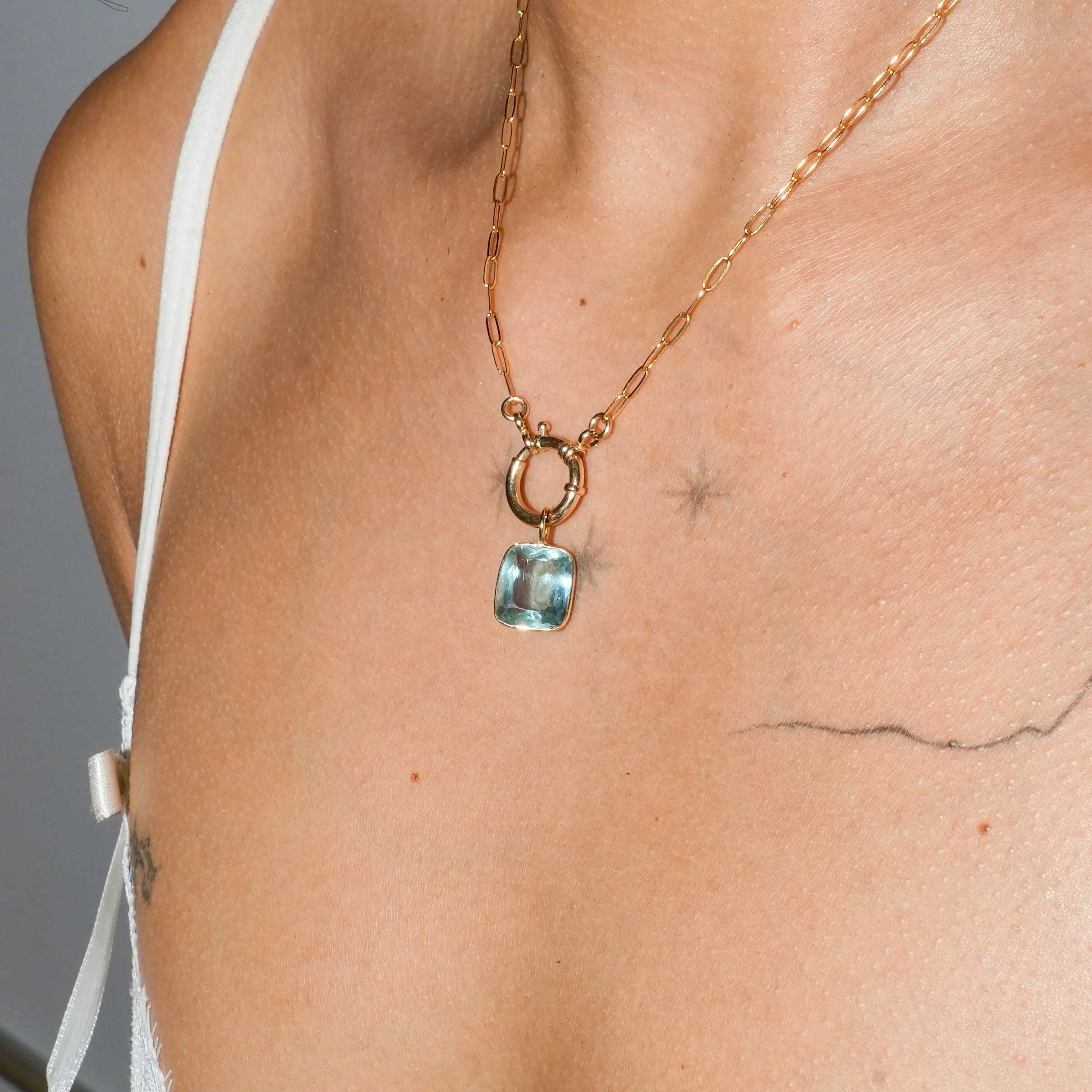 1365_Aquamarine_14ky_neck_08-31-2025 2.jpg