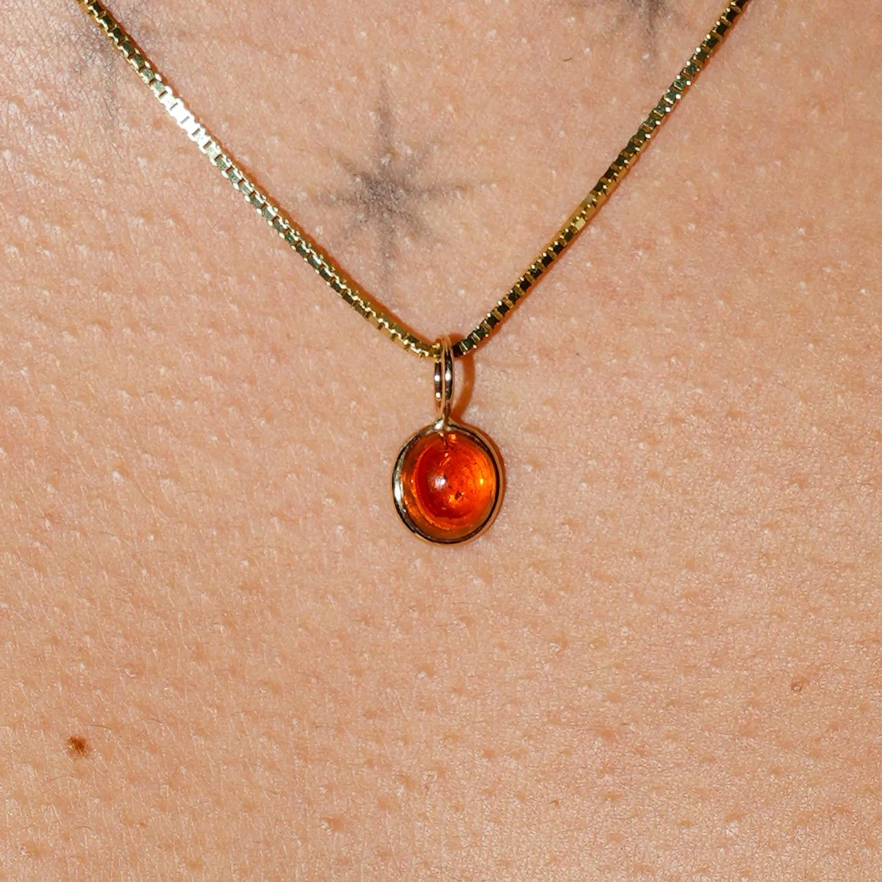 97_Orange Garnet_14ky_neck_09-14-2025 2.jpg