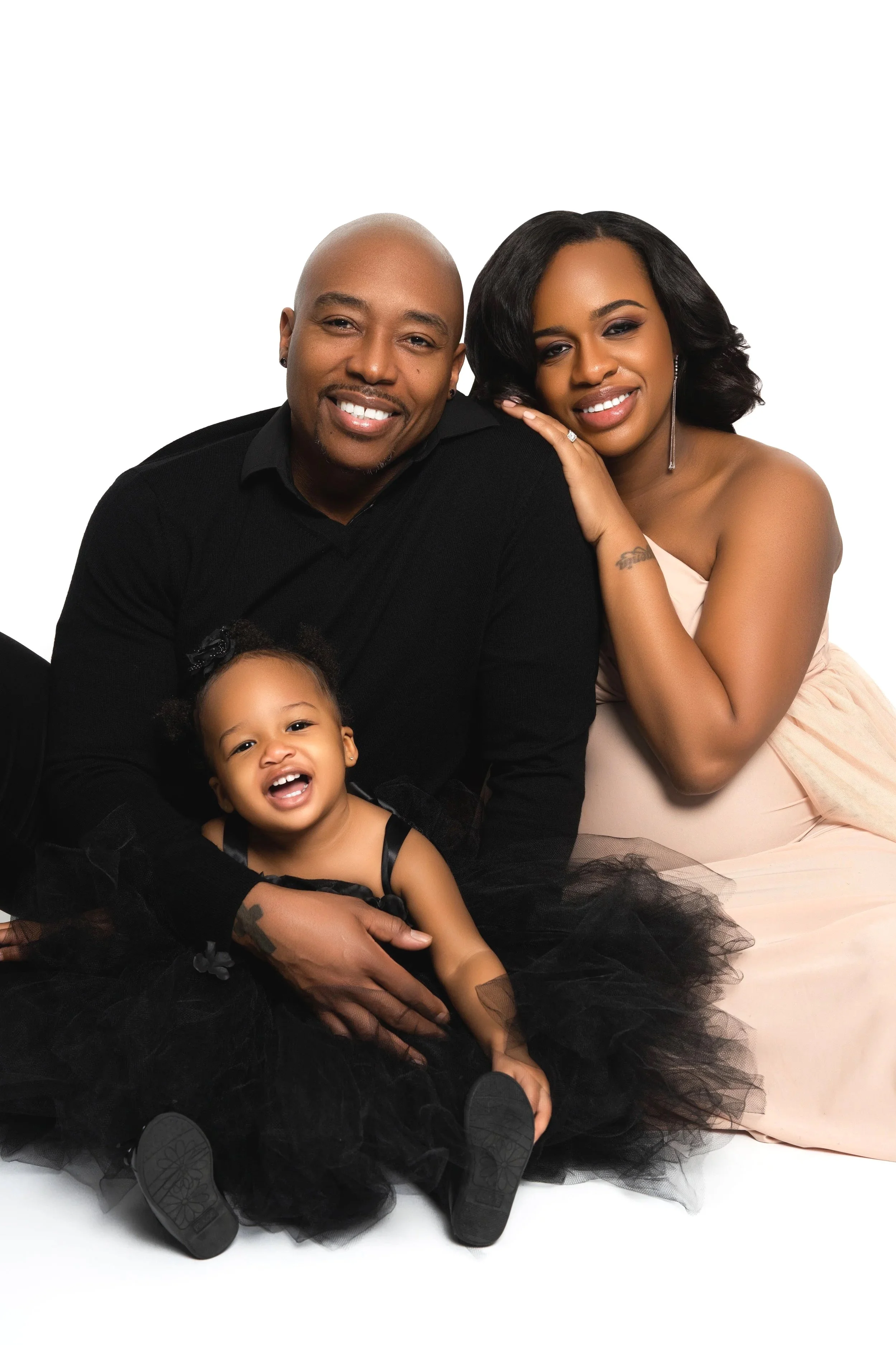 Captured by Dope Shots Photography & Video in Atlanta, GA, this timeless family portrait highlights authentic connection, expert posing, and high-end retouching for families, couples, and maternity clients. If you’re searching for a family photograph