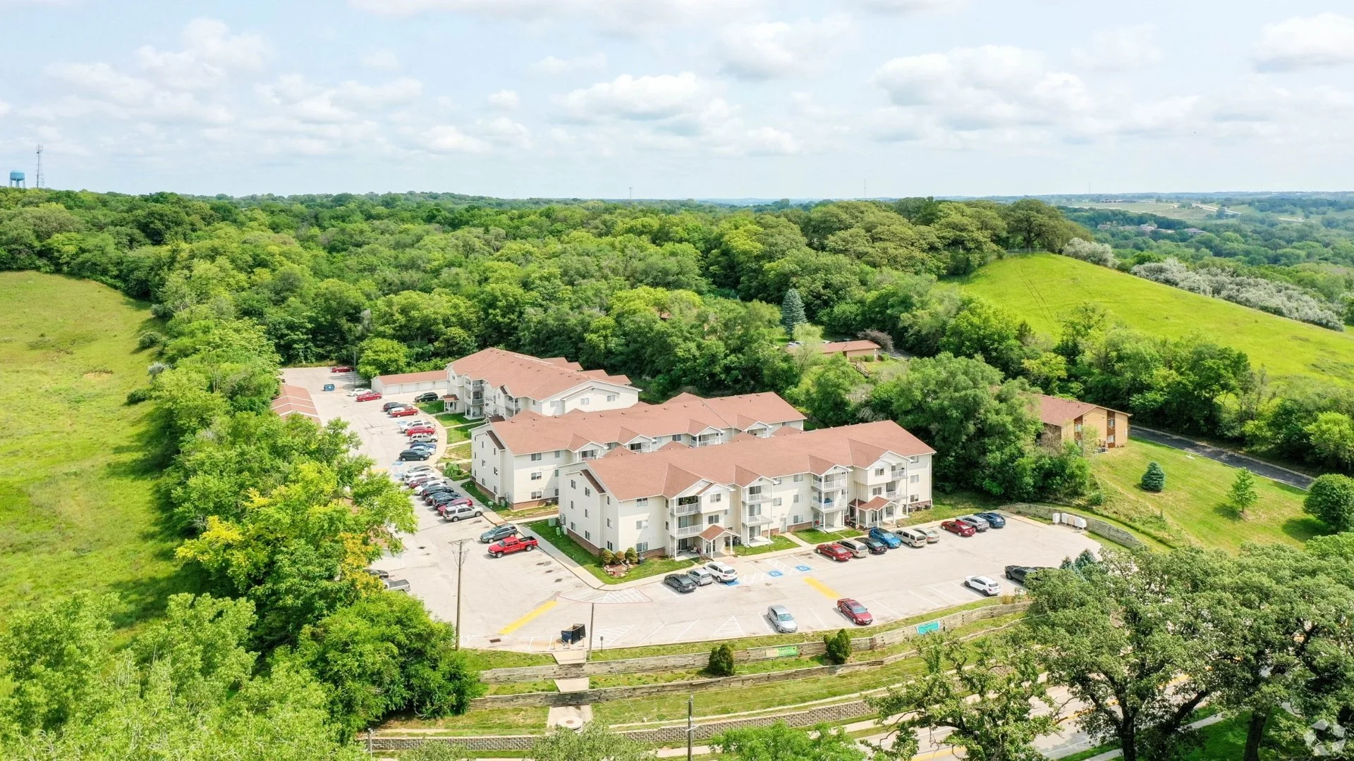 Deerfield Apartments | 72 Units | Council Bluffs, IA |  Built 1998  | Acquisition