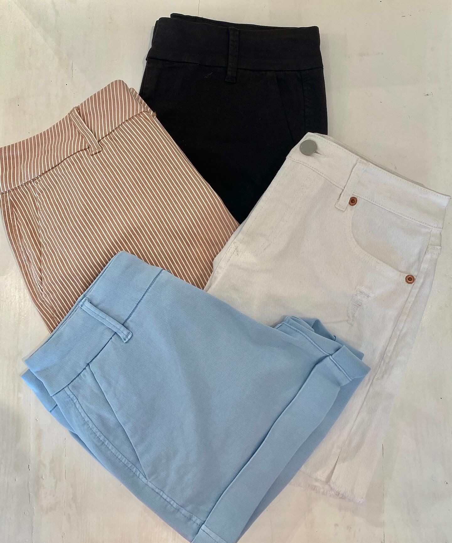 Your favorite shorts have arrived! Fun stripe and stretch denim! 😍
&bull;
&bull;
&bull;
&bull;
&bull;

#islandlife #soulhouse #soulhousekeywest
#shoplocal #retailkeywest #retail  #creative #homegoods #apparel 
#supportlocalbusiness
#keywestshopping 
