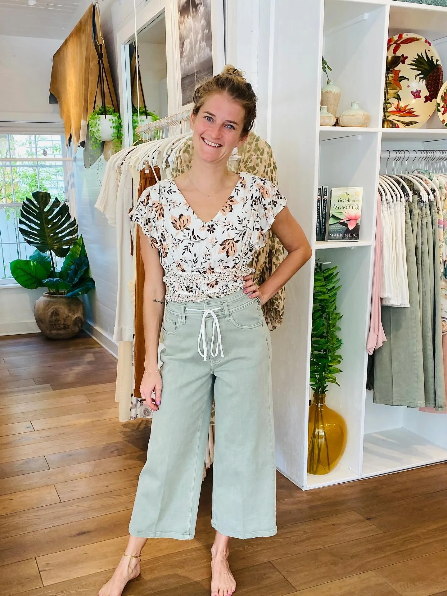 🌿Dear John Denim You&rsquo;ll Live In 🌿
Maddie rocks in soft sage denim &mdash; relaxed drawstring waist, easy fit, and that perfect &ldquo;wear everywhere&rdquo; style. ✨

🛍 Open today 10&ndash;6
☀ Sun&ndash;Mon 11&ndash;5 | Tues&ndash;Sat 10&nda