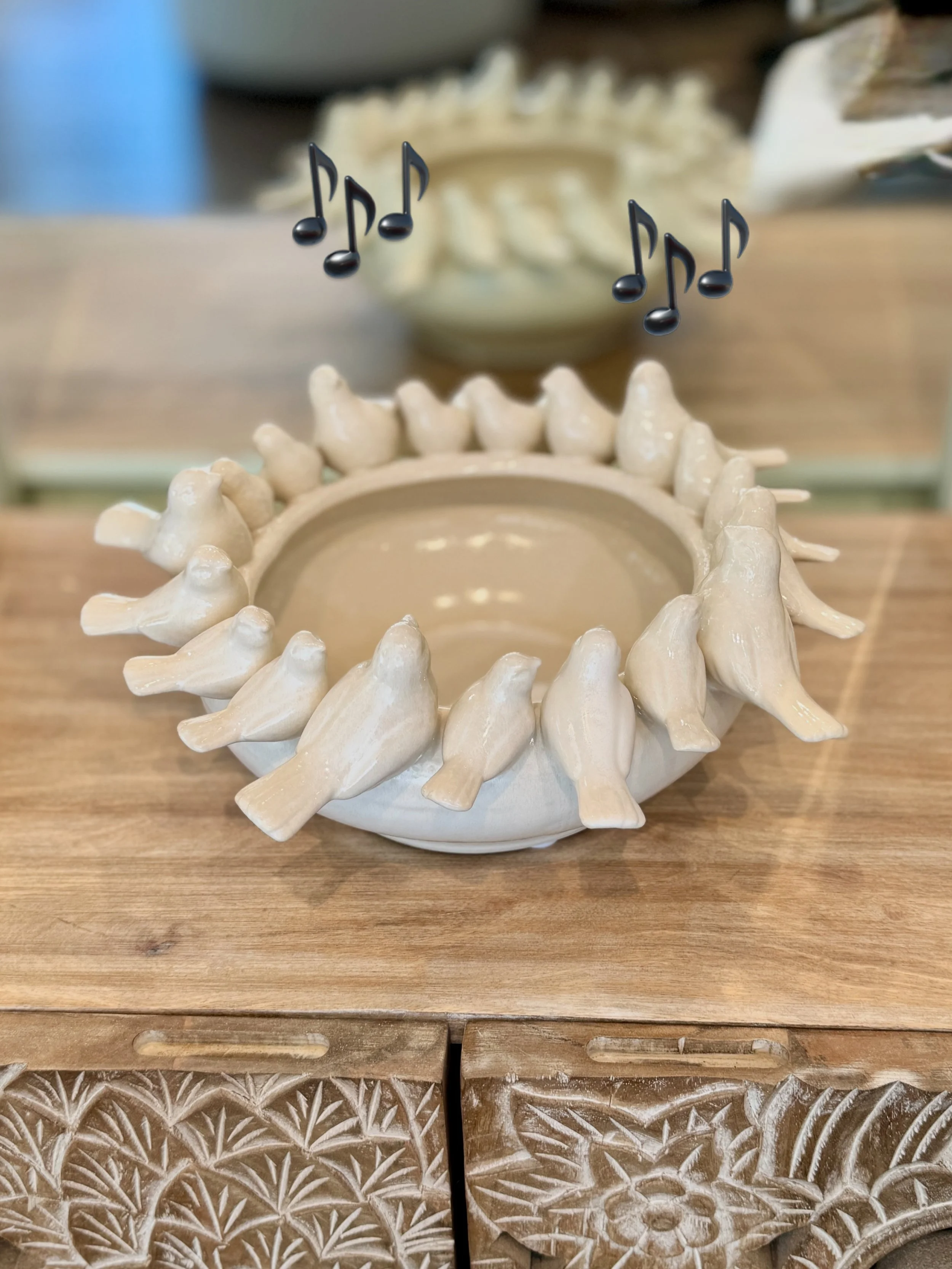 Three little birds 🤍

A happy little piece for your home. This ceramic bird bowl made us think of Bob Marley &mdash; &ldquo;every little thing gonna be alright.&rdquo;

Sweet on a coffee table, entry table, or shelf and guaranteed to make you smile.