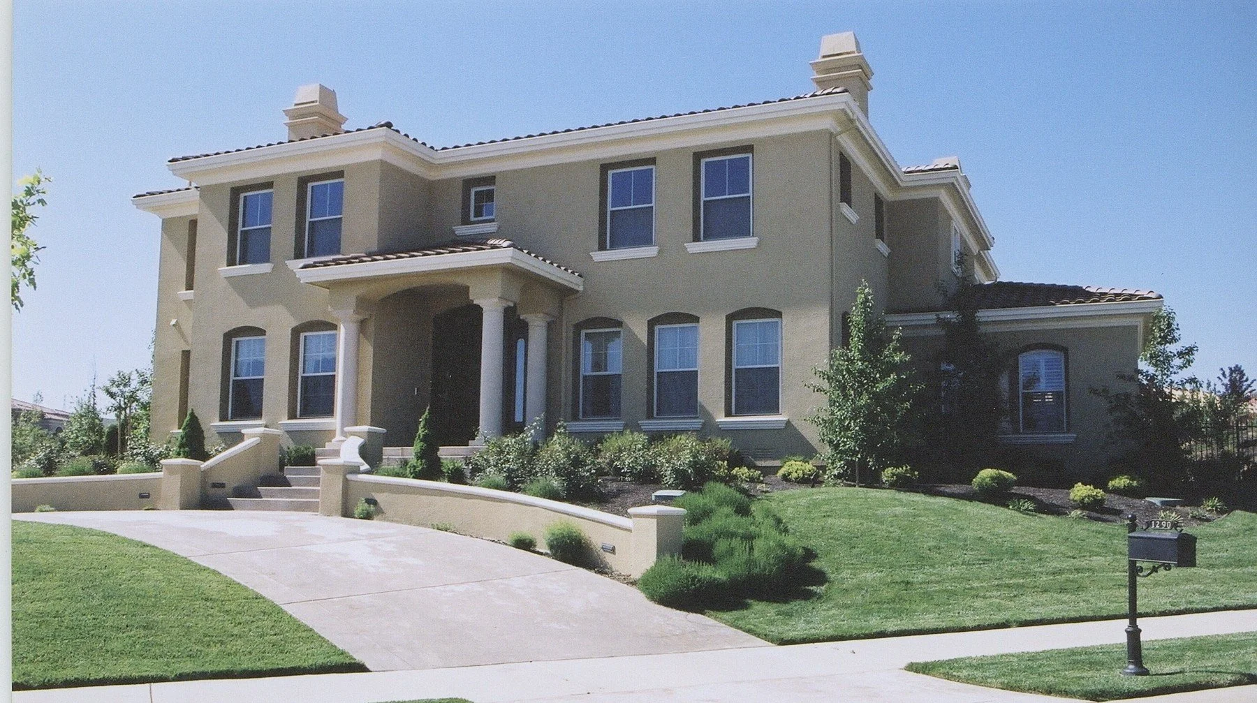 1-Exterior Front-Sicam.JPG