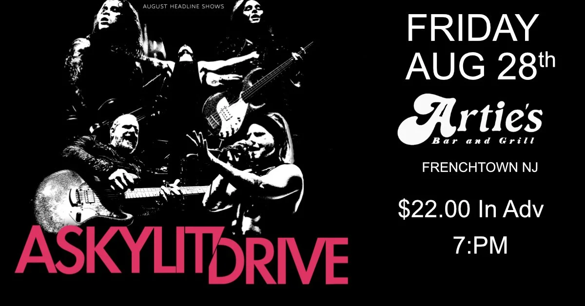 SKYLIT DRIVE live at Arties 