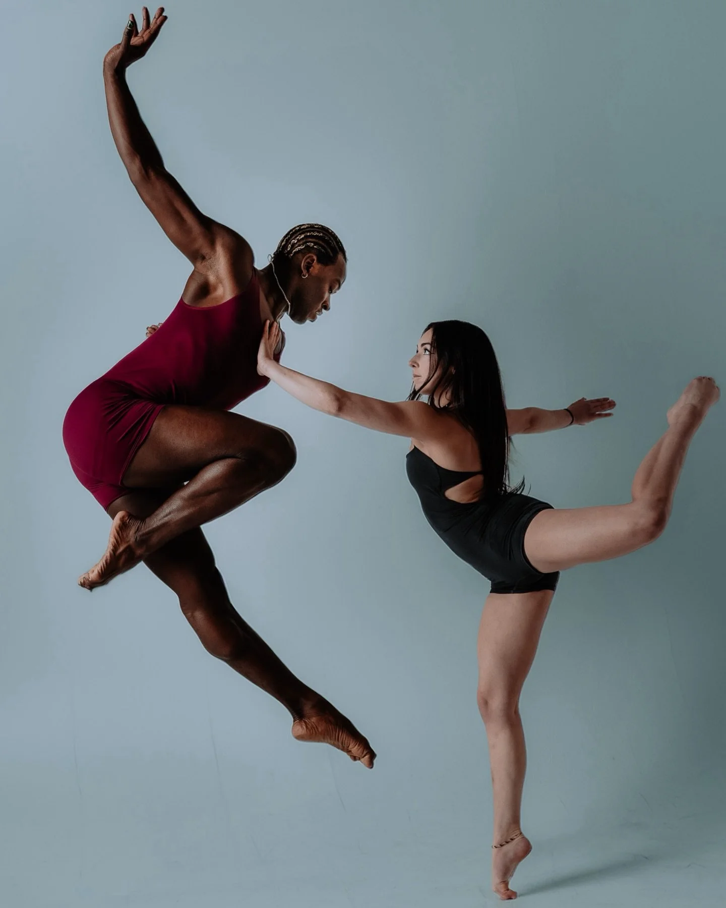 One of my absolutely favorite shots! I originally posted it in BnW, so I thought I&rsquo;d show it in color. And a little BTS of how we captured the process.

Forever thankful to @miladisalle &amp; @thomasarchey for being incredible to work with! 

A