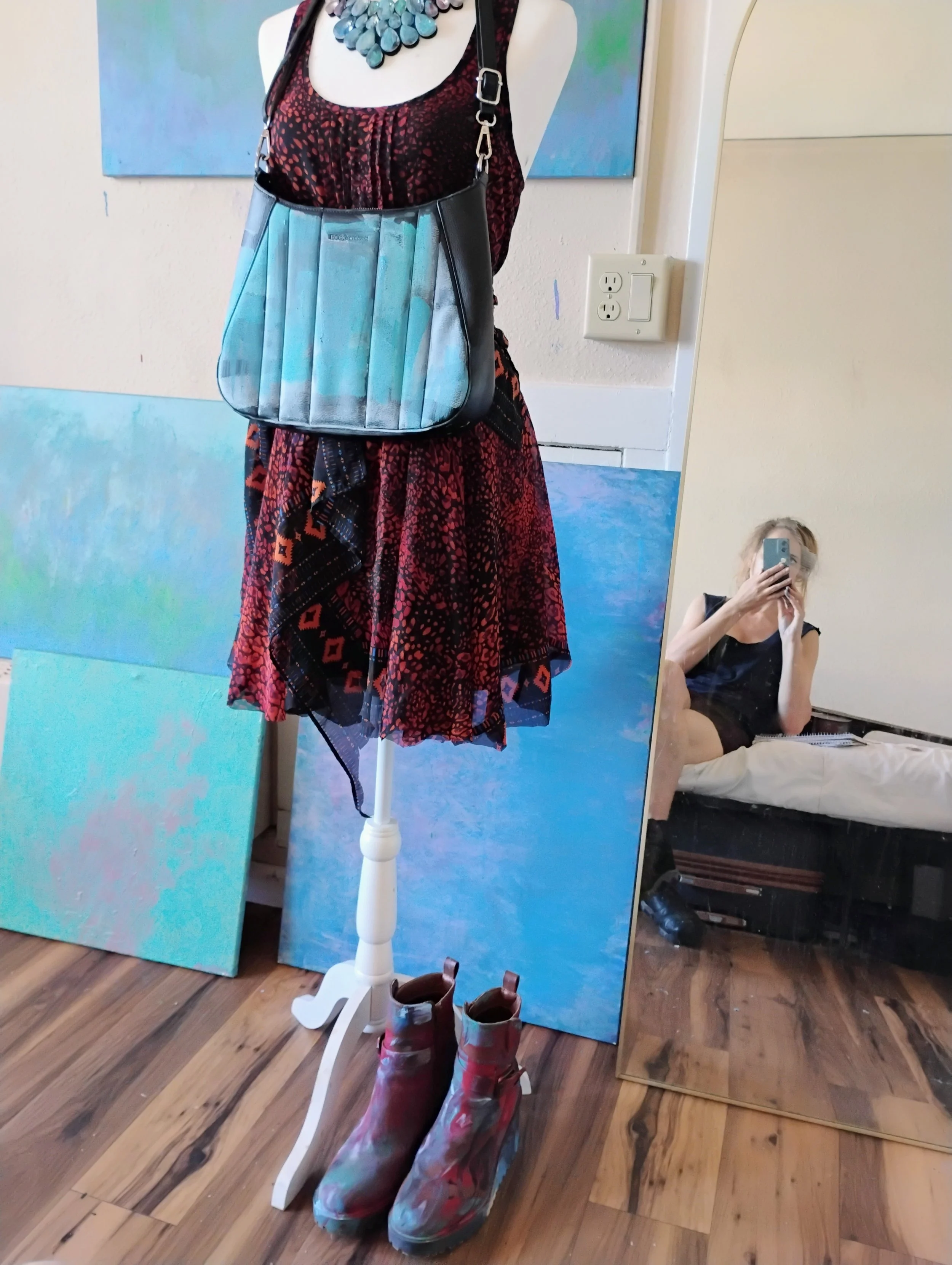 Hand-painted necklace, purse, and shoes