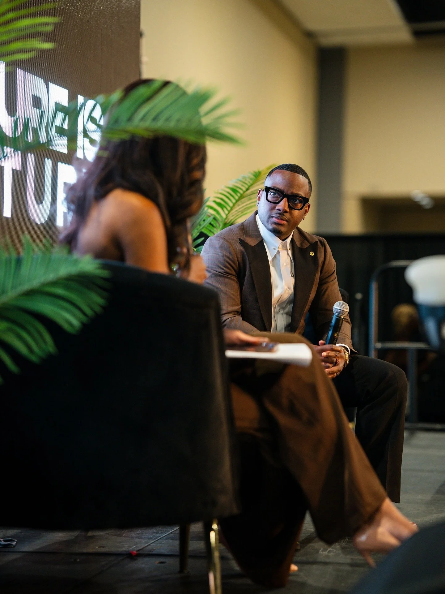 Autumn Childress (@autumnchildresstv) moderated a discussion with Andre Julius (@andrejuliusofficial) during TCIC about Andre&rsquo;s journey, his Virginia roots, and why he keeps his showrooms local to Richmond and Williamsburg. We talked about trus