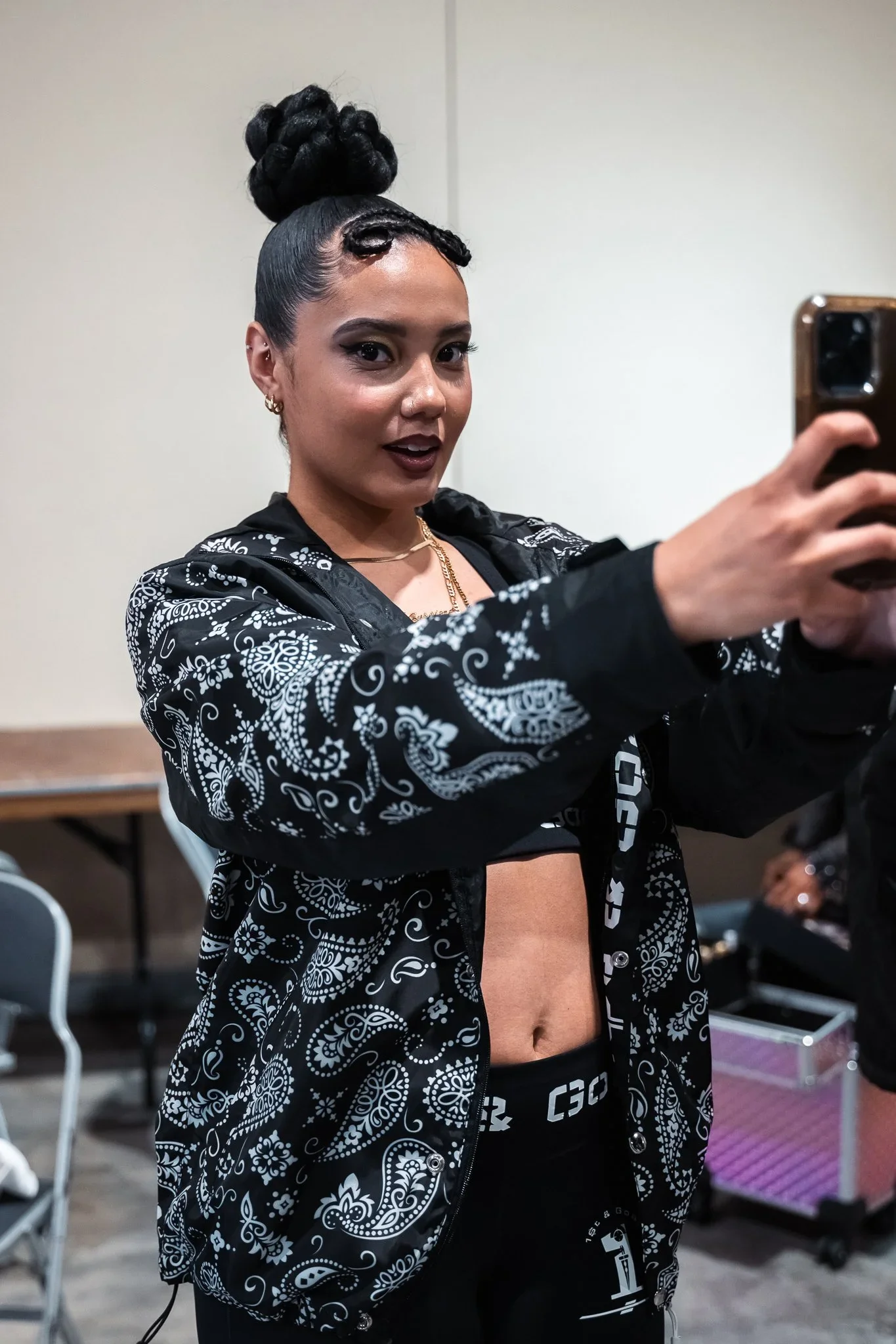 TCICBackstage@LaLovelyPhotography-64.jpg.webp