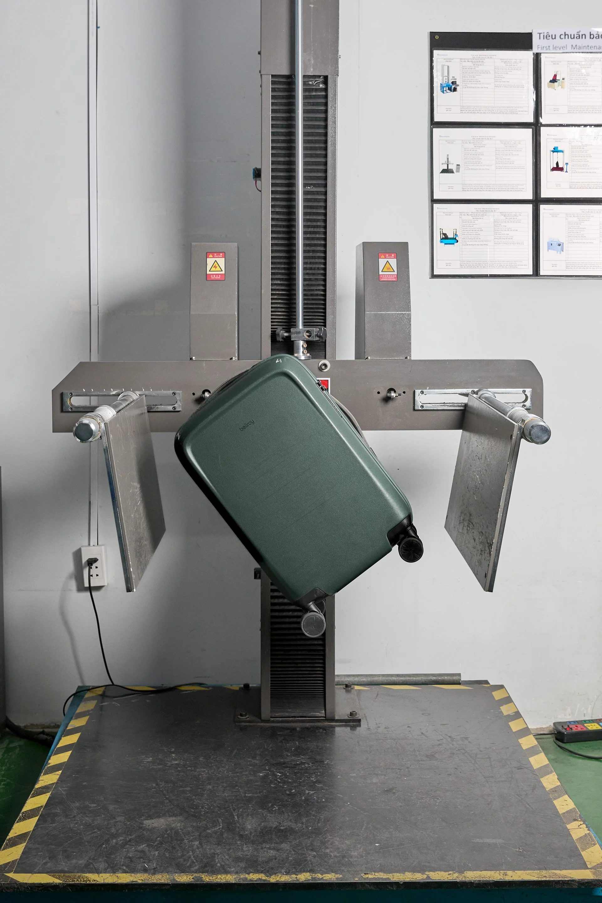 Bellroy-vietnamfactory-print-16 LR.jpg