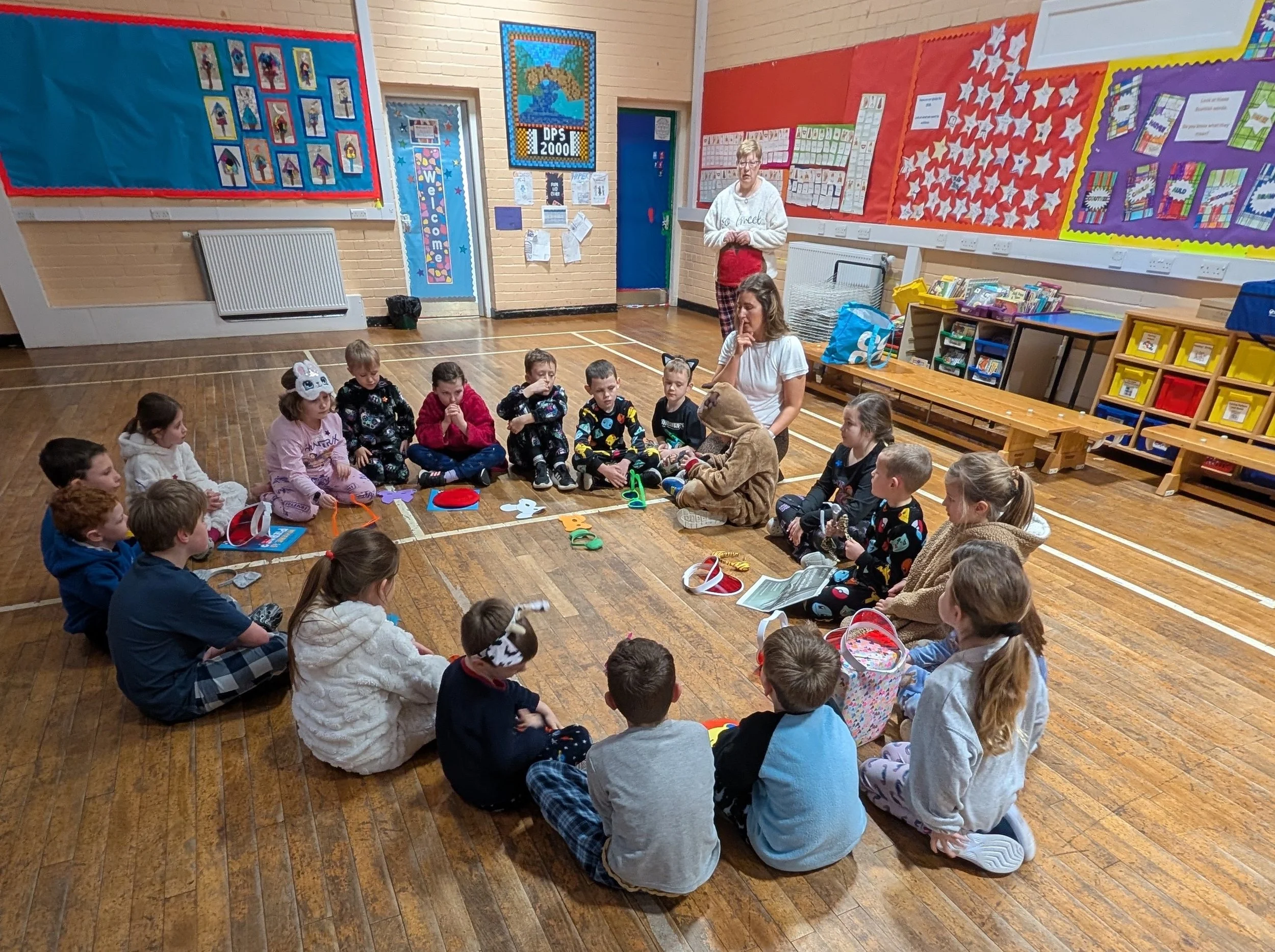 Children's Author and Illustrator Emma Clarke using Drama to explore picture books.