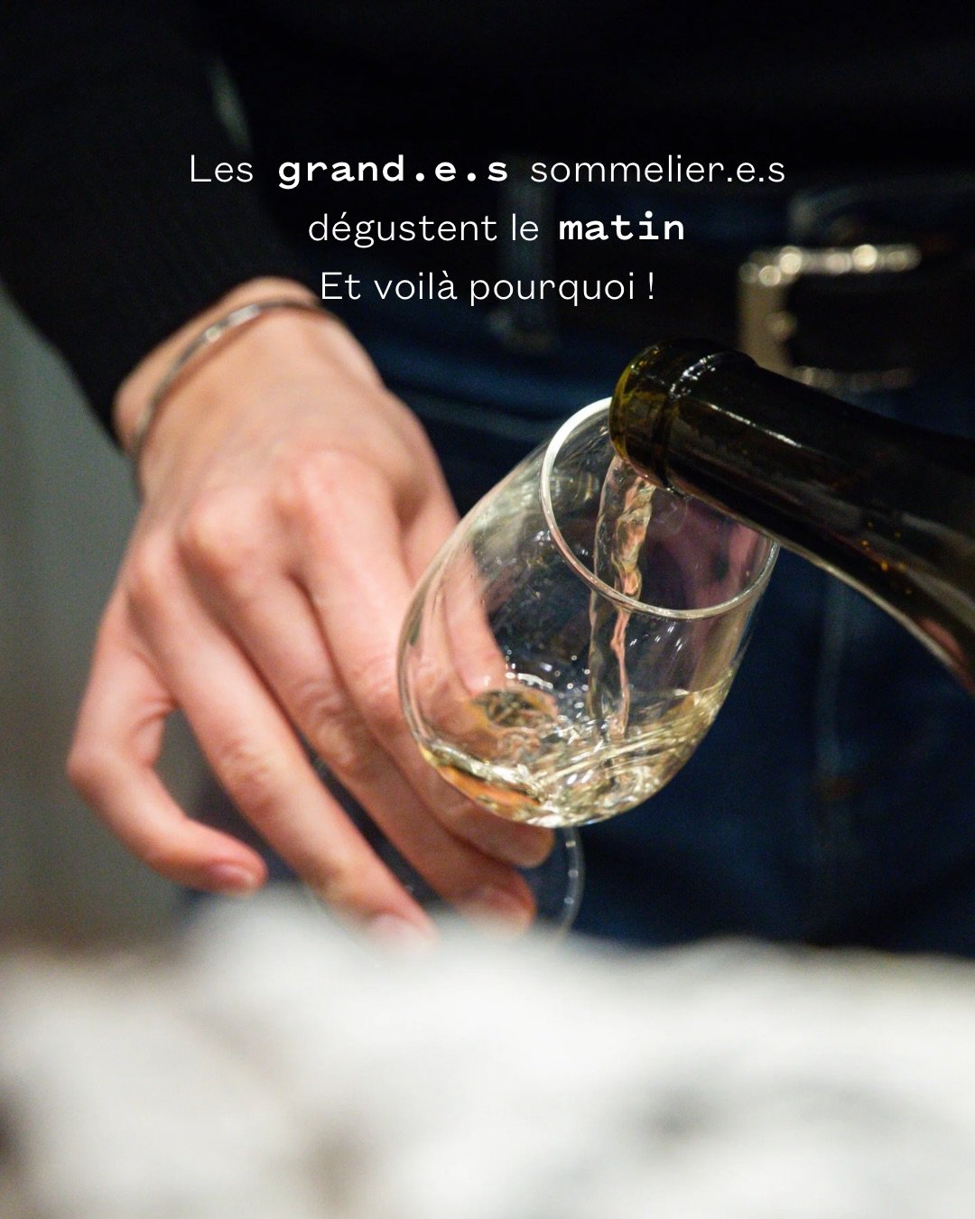 Et si ta meilleure matin&eacute;e de l&rsquo;ann&eacute;e commen&ccedil;ait avec un verre de vin &agrave; 10h ? 🍷🙈

Non, c&rsquo;est pas un ap&eacute;ro d&eacute;guis&eacute;. C&rsquo;est un matin &agrave; 10h, chez un MOF fromager en plein c&oelig