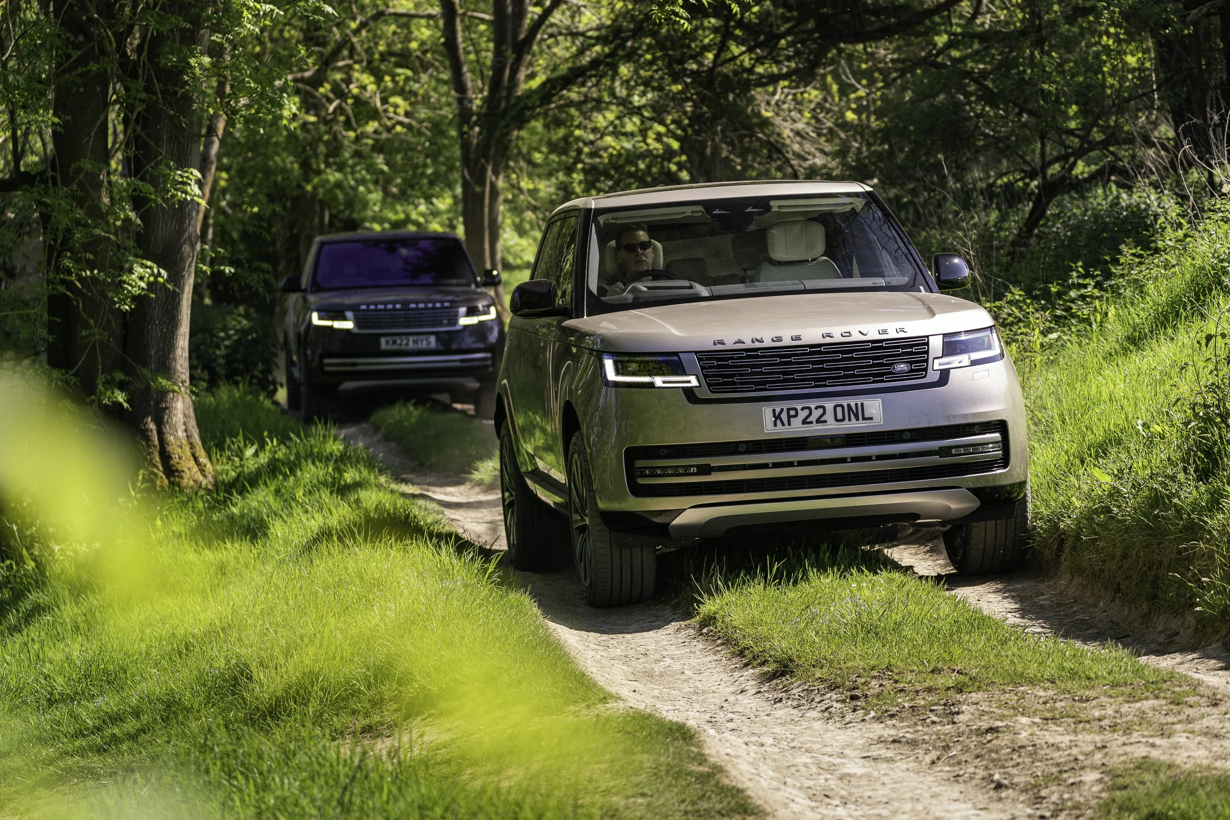 Review | The 5th Generation Range Rover Breaks Cover