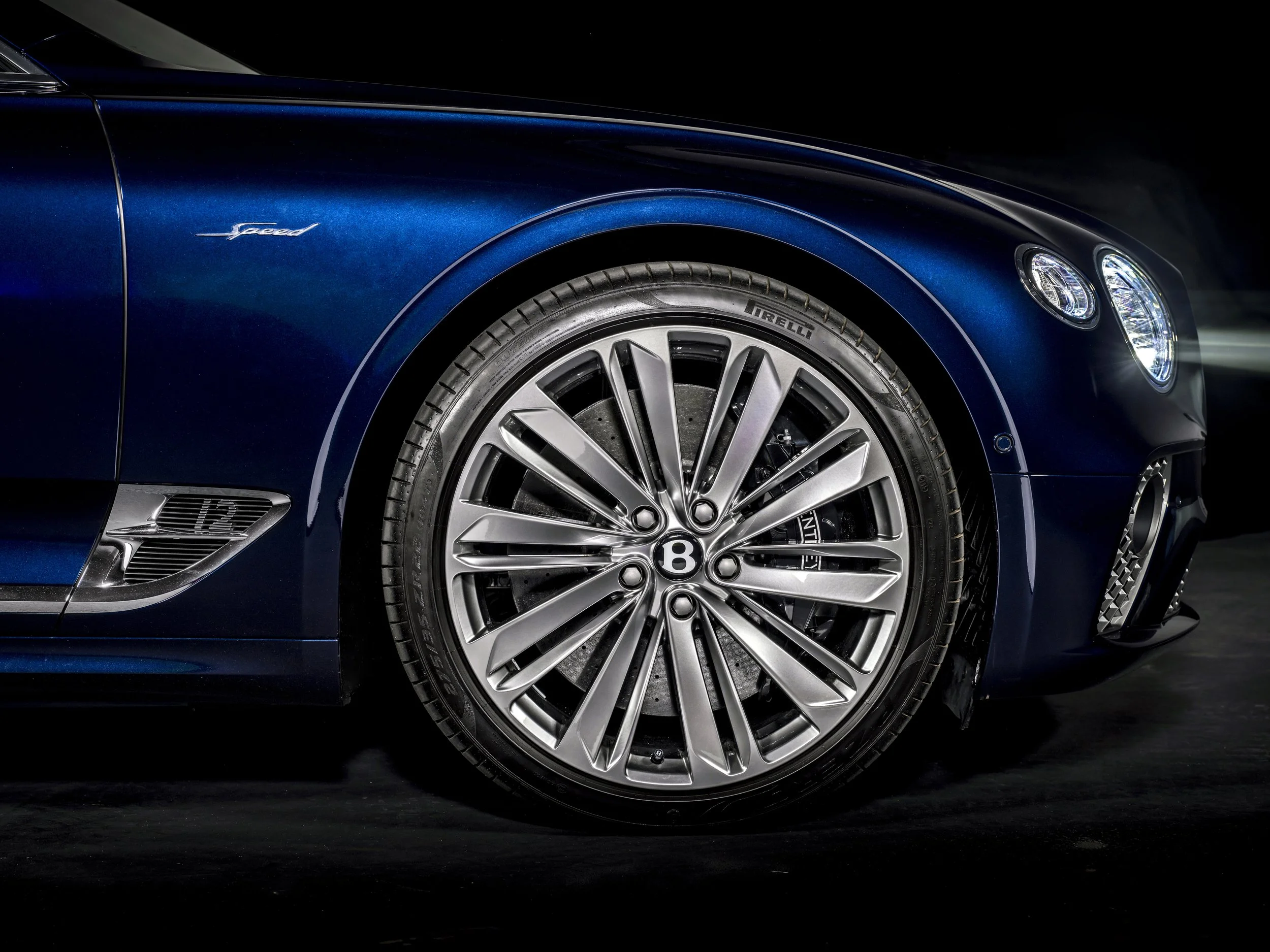 Bentley Continental GTC Speed (13).jpg