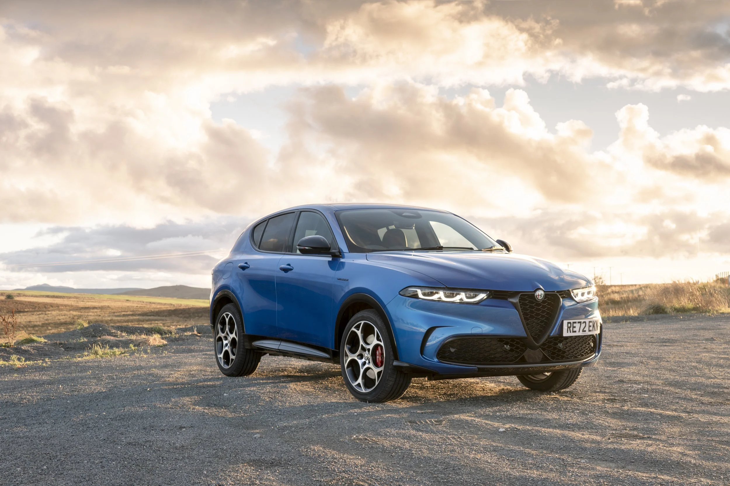 Review | Alfa Romeo Tonale - Alfa Romeo dips a toe into the electrified market