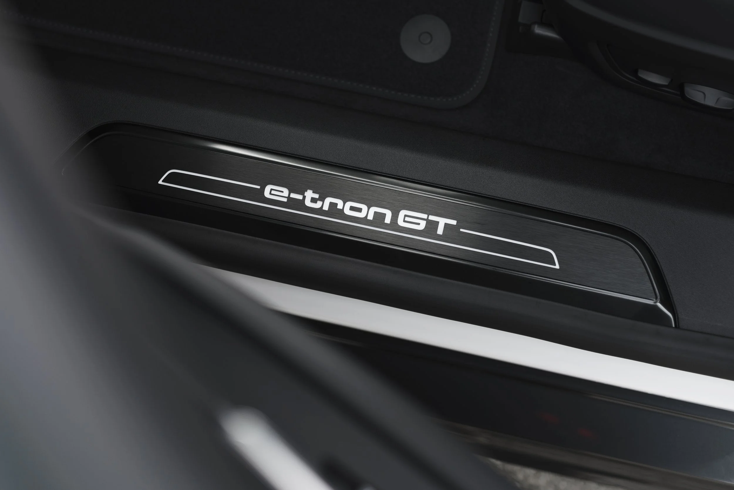 9138-ETRONGTDEANSMITH043.jpg