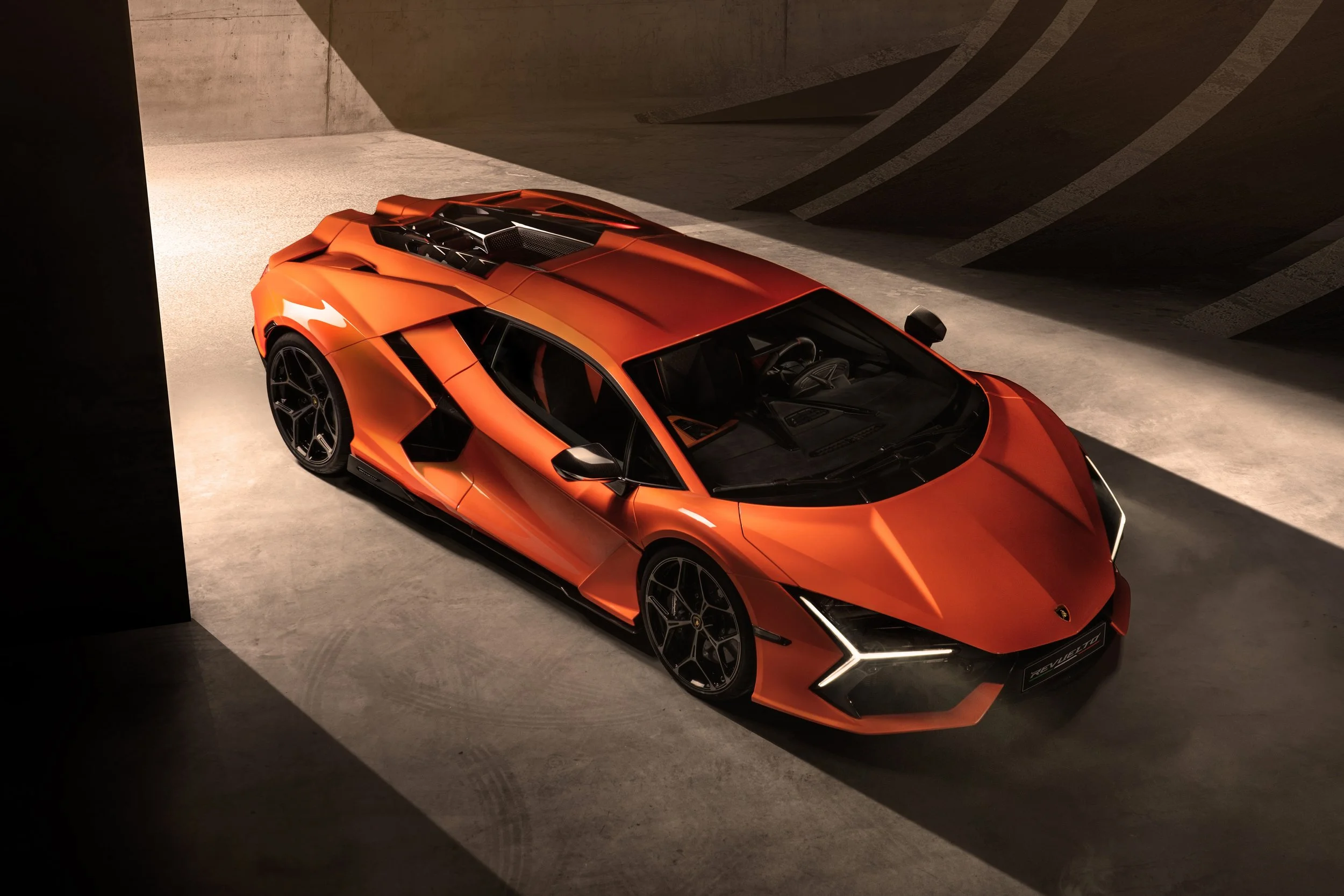 LB744EXTERIORS(9).jpg