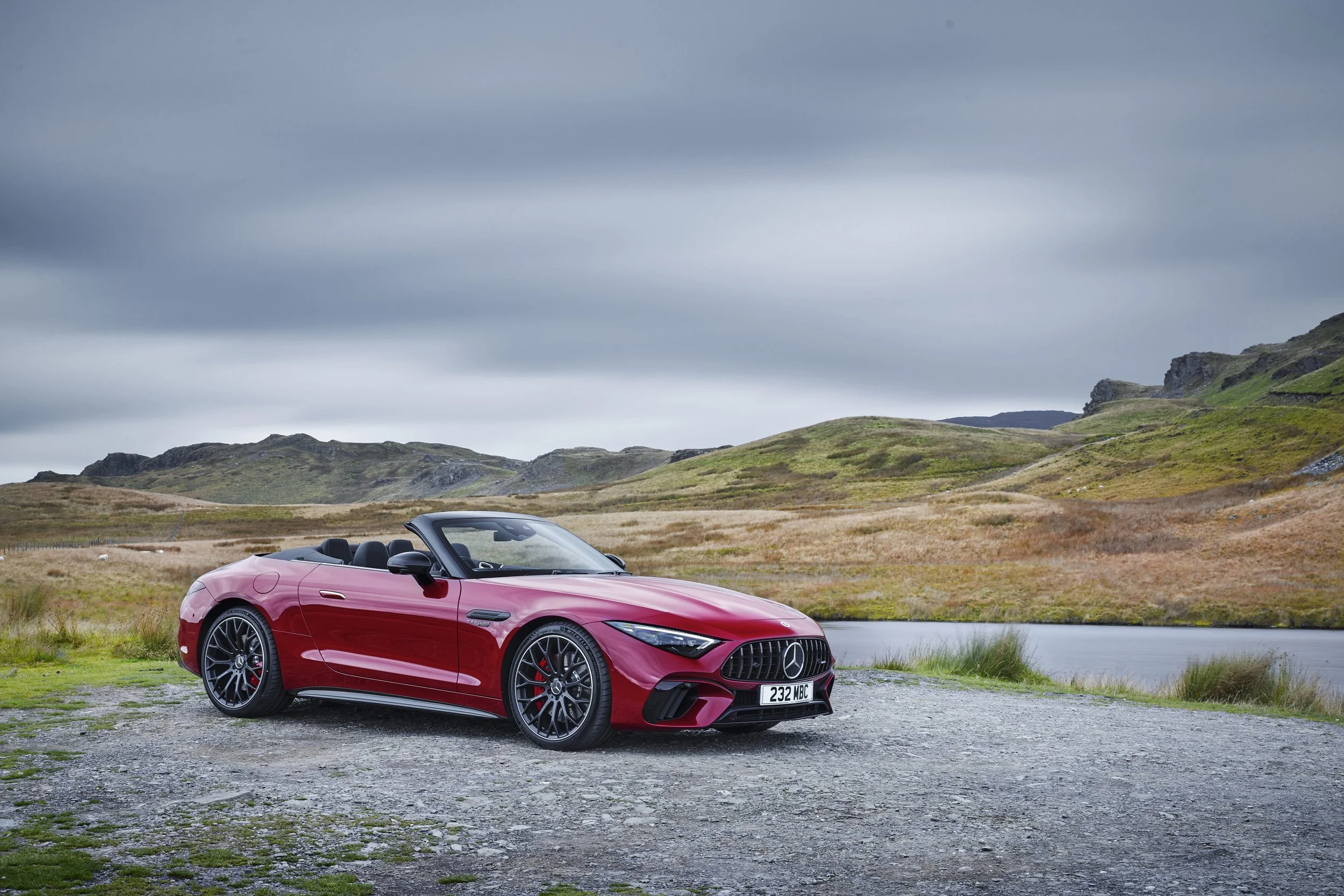 Review | Mercedes AMG SL 55 4MATIC - The legend is updated