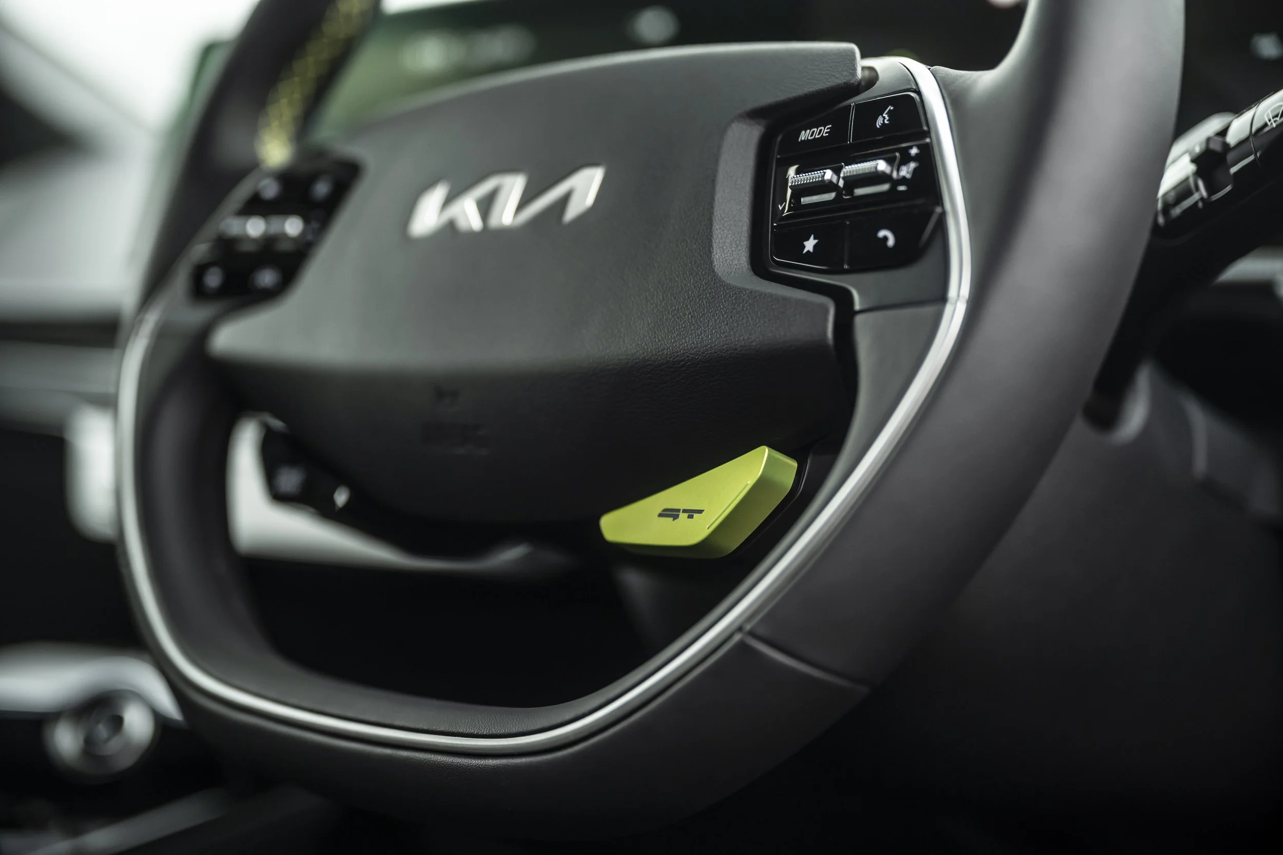 Large-20221-EV6GT.jpg