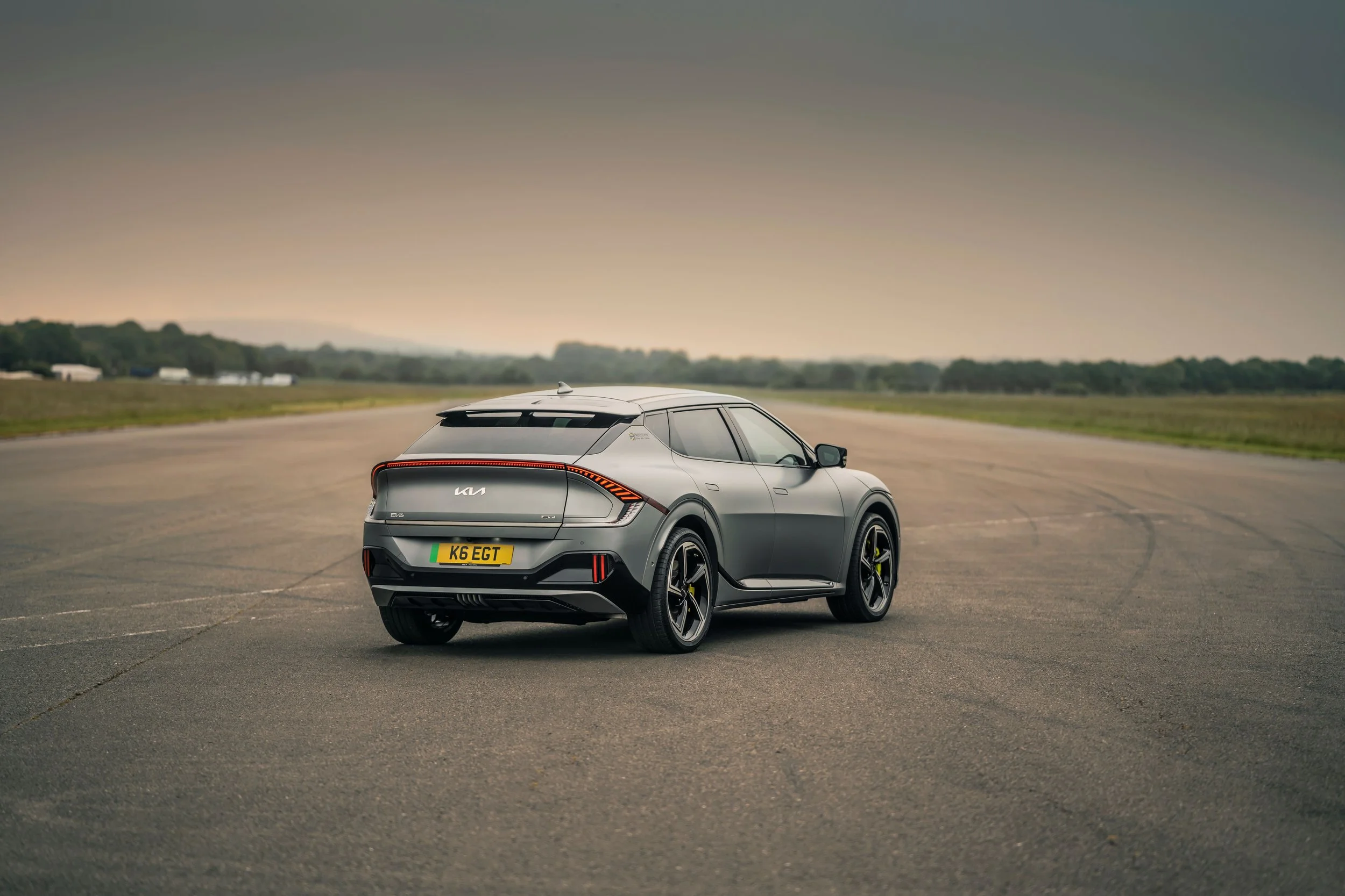 Large-20229-EV6GT upload.jpg