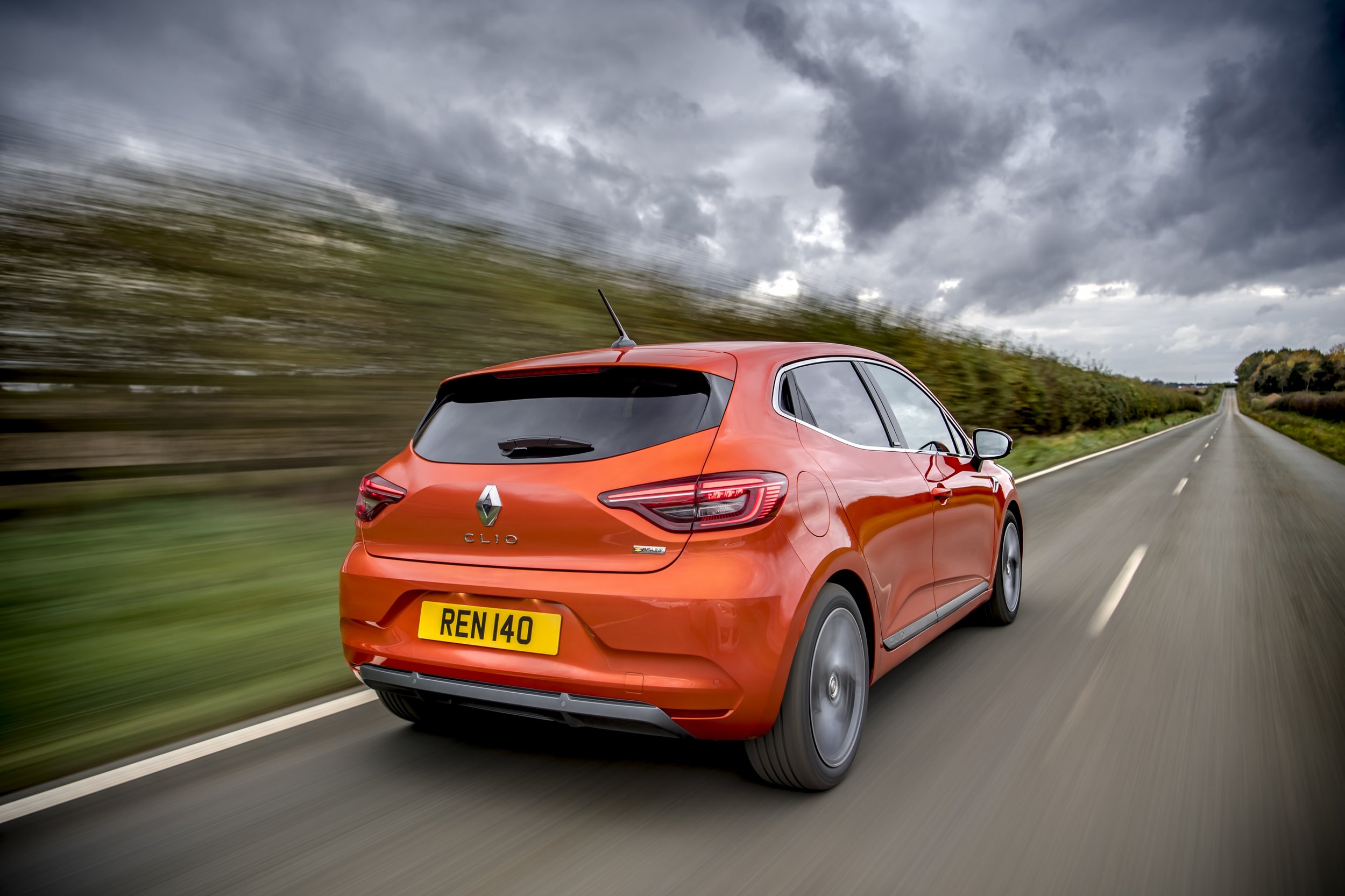 Renault Clio E-Tech Hybrid (7).jpg